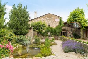 Alojamiento - Logis Hôtel Restaurant La Vieille Ferme