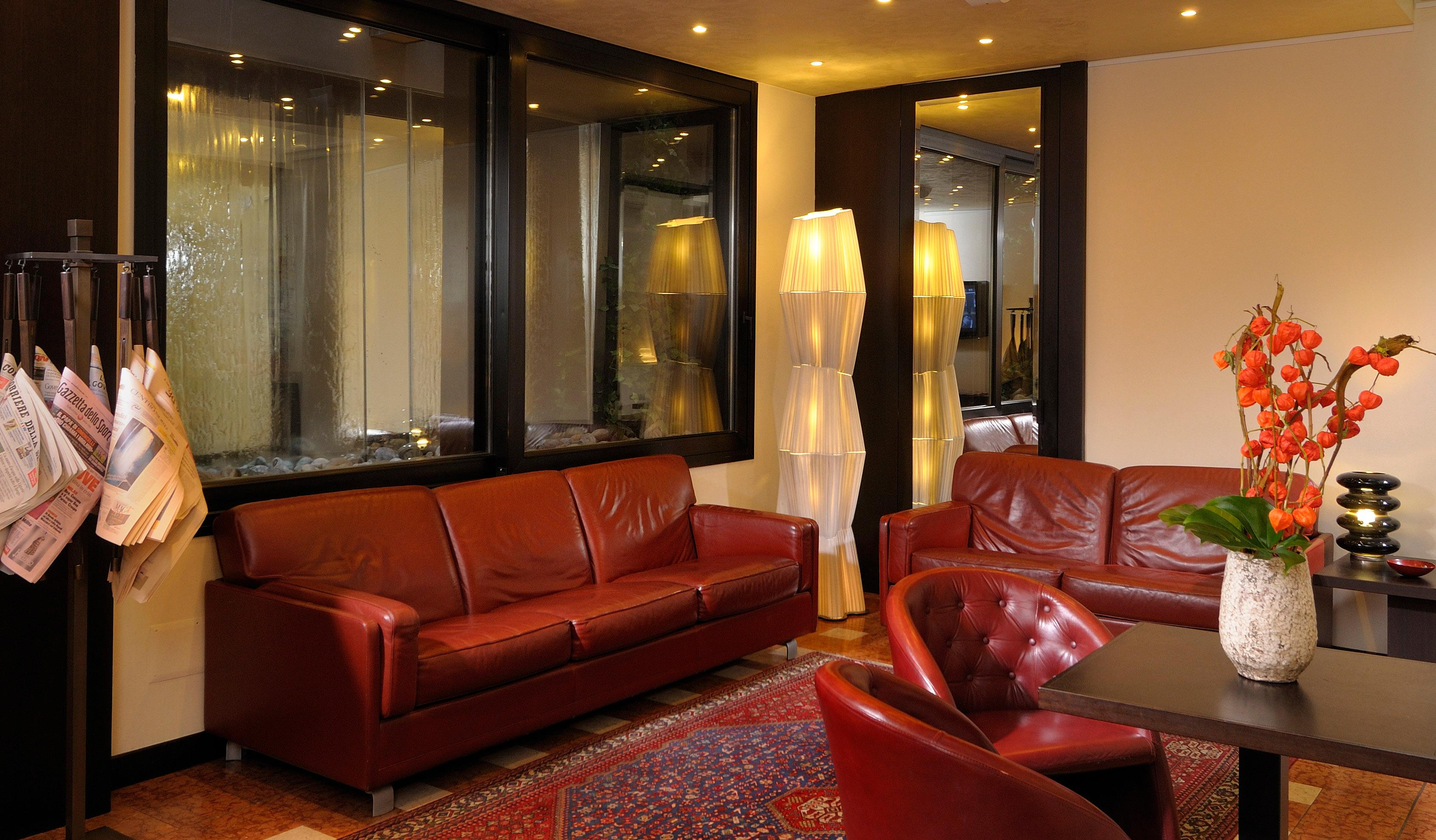 Vista Lobby Phi Hotel Bologna