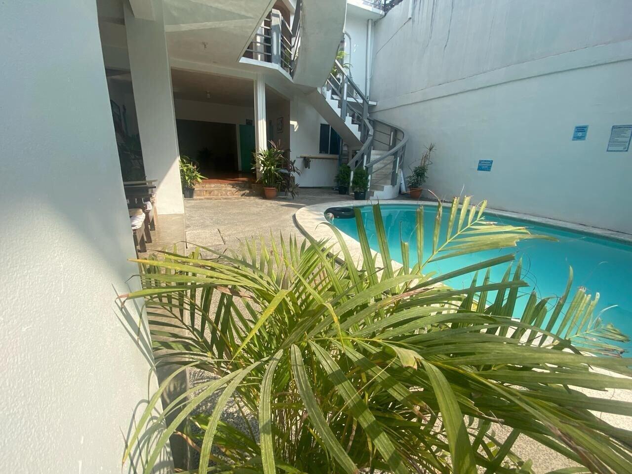 Vista Piscina vaquerosurflodge