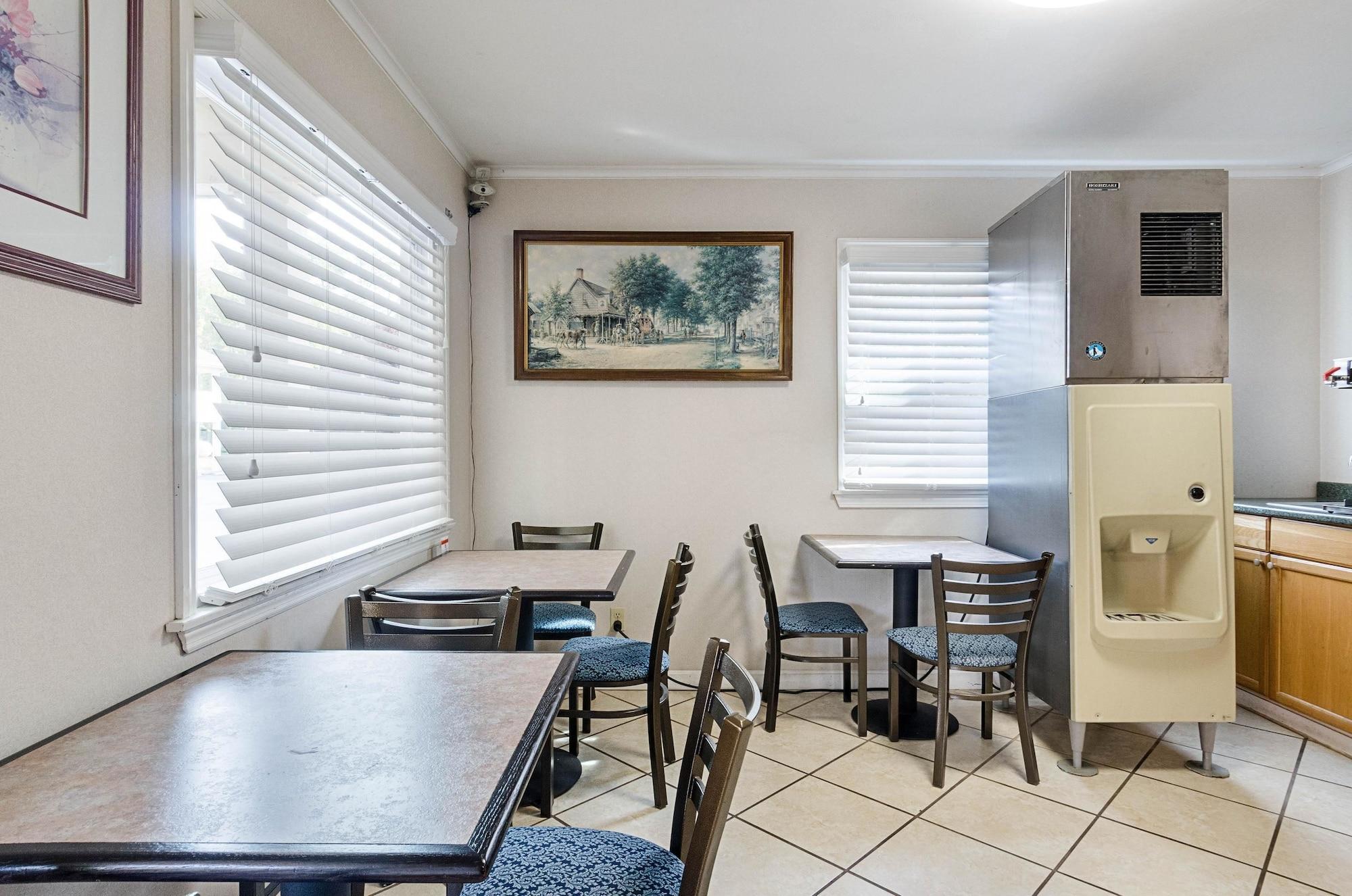 Restaurant Econo Lodge Sturbridge Route 20