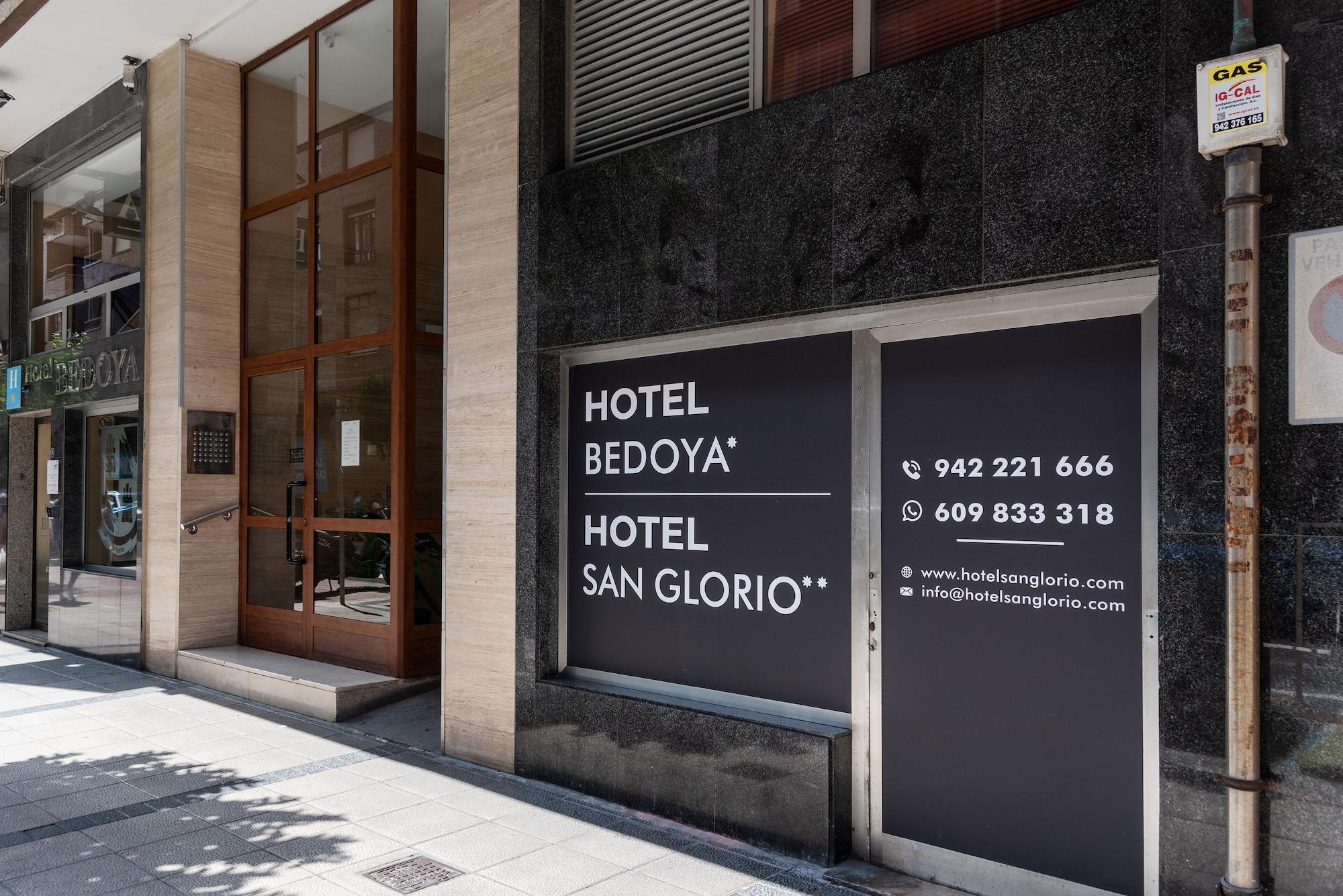 Vista Exterior Hotel Bedoya