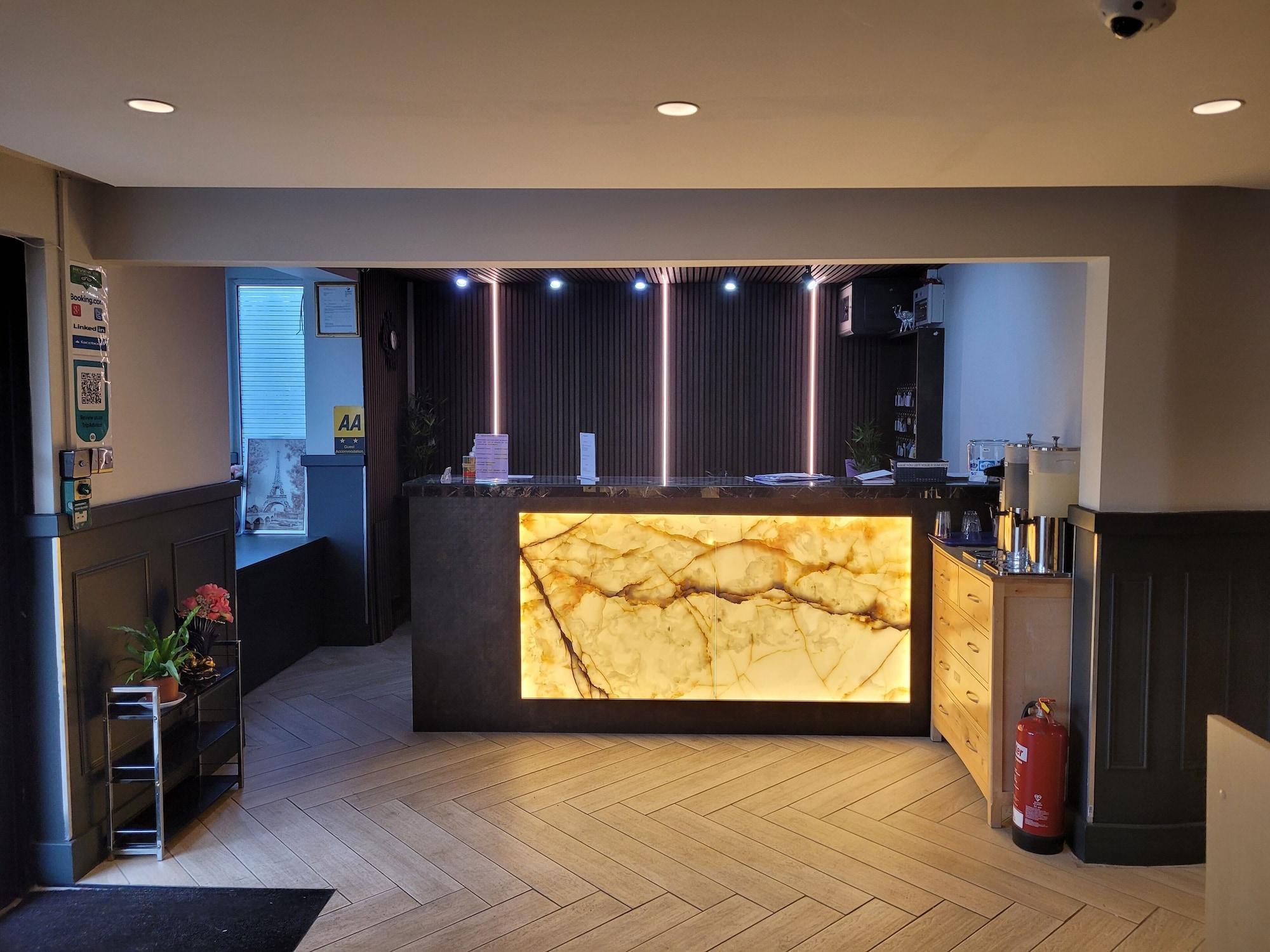 Vista Lobby The Gatwick White House Hotel