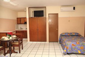 Alojamiento - Blue Pacific Suites