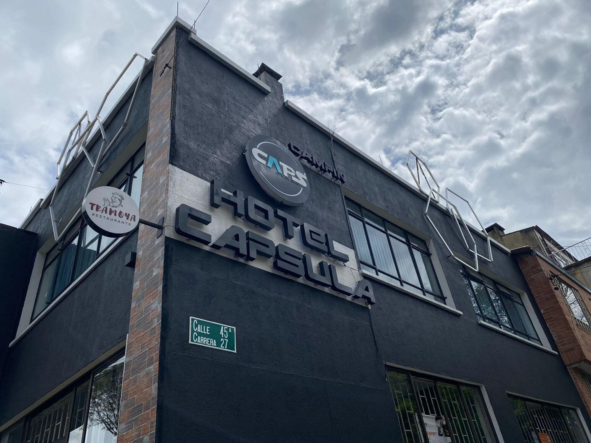 Vista Exterior Hotel Hostal Caps Campin