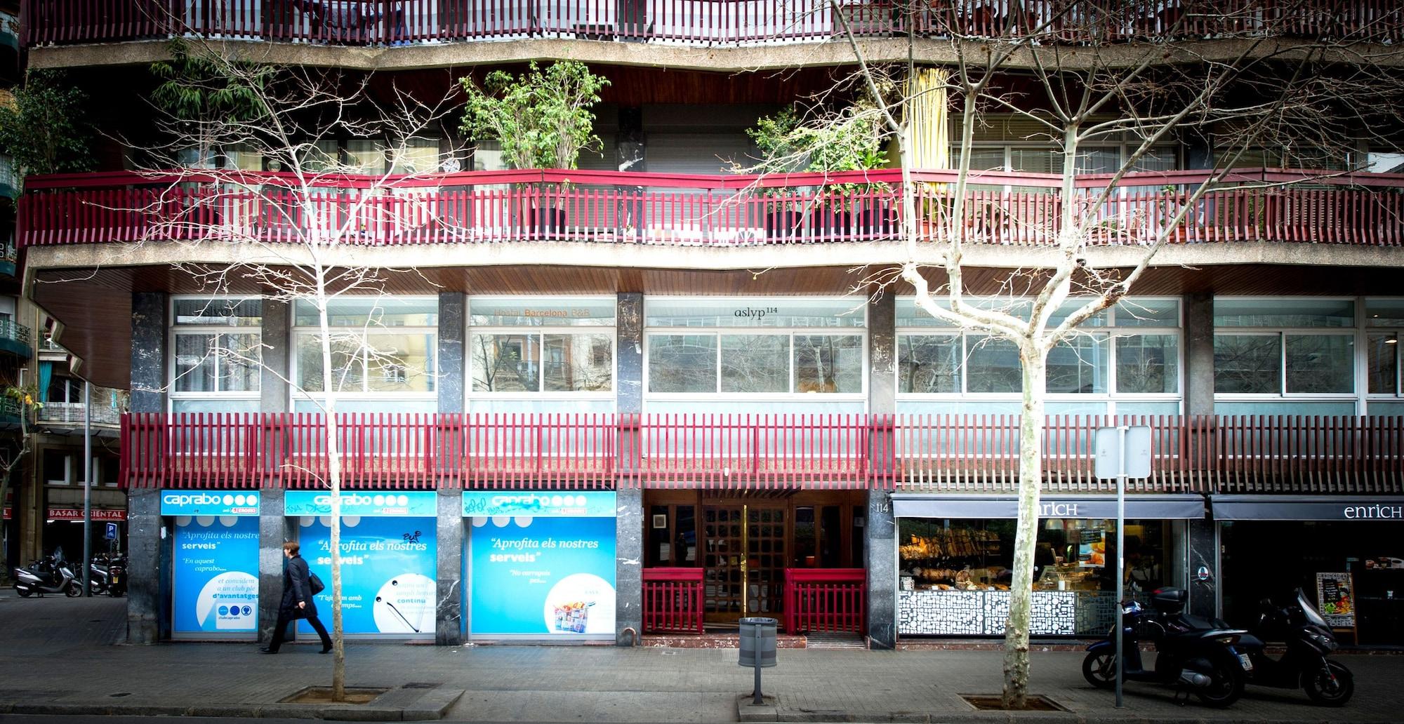 Vista Exterior Hostal Aslyp 114