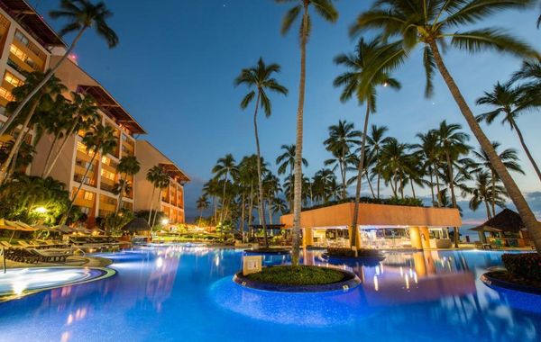 Club Regina Puerto Vallarta - Hoteles frente a la playa en Puerto Vallarta, México