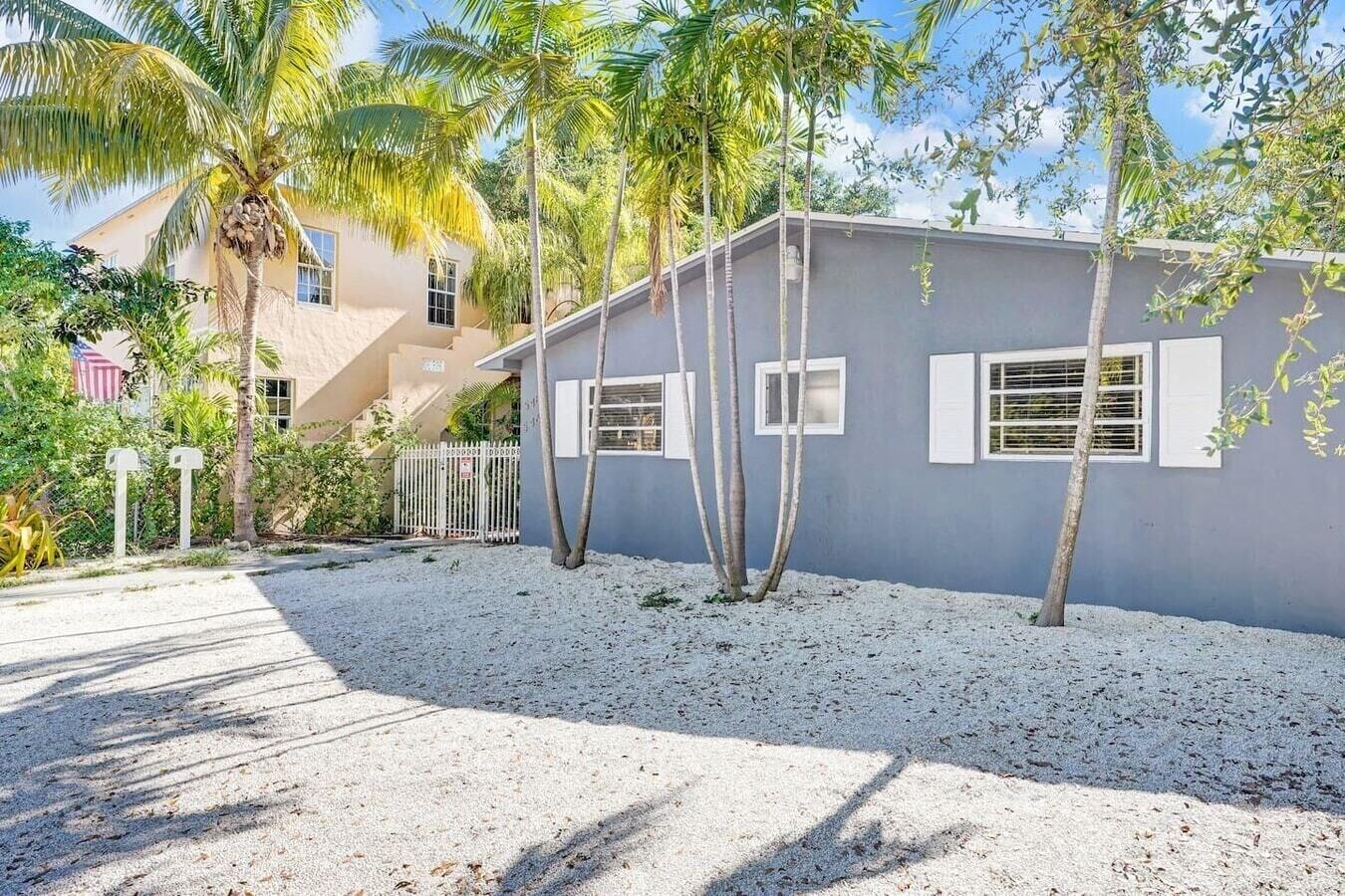 Vista Exterior CARTAGENA  CRESPO ALQUILER POR DIAS HABITACIONES CONFORTABLES  AMBIENTE FAMILIAR