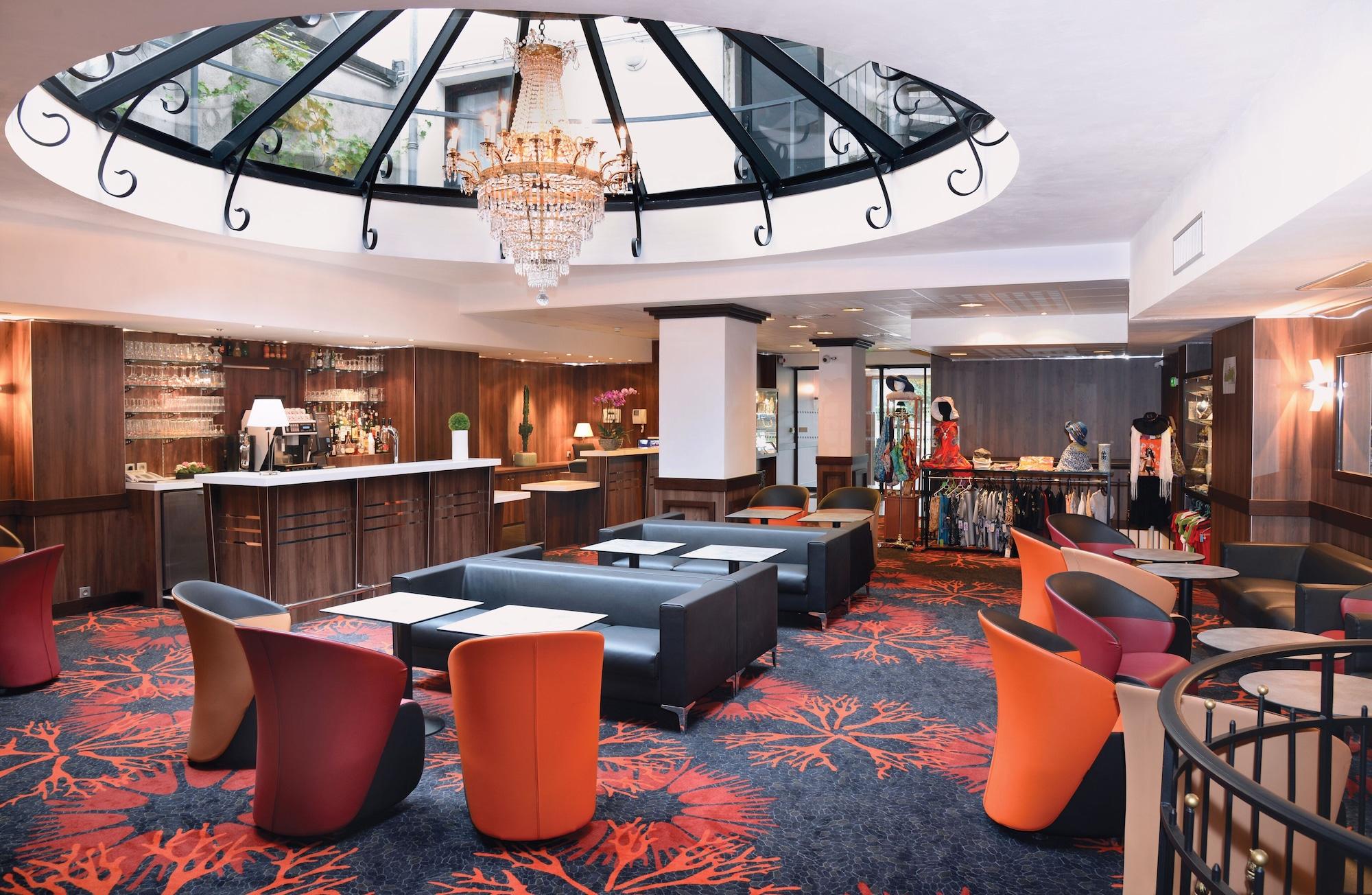 Bar/Salón Hotel Gloria et Avenue