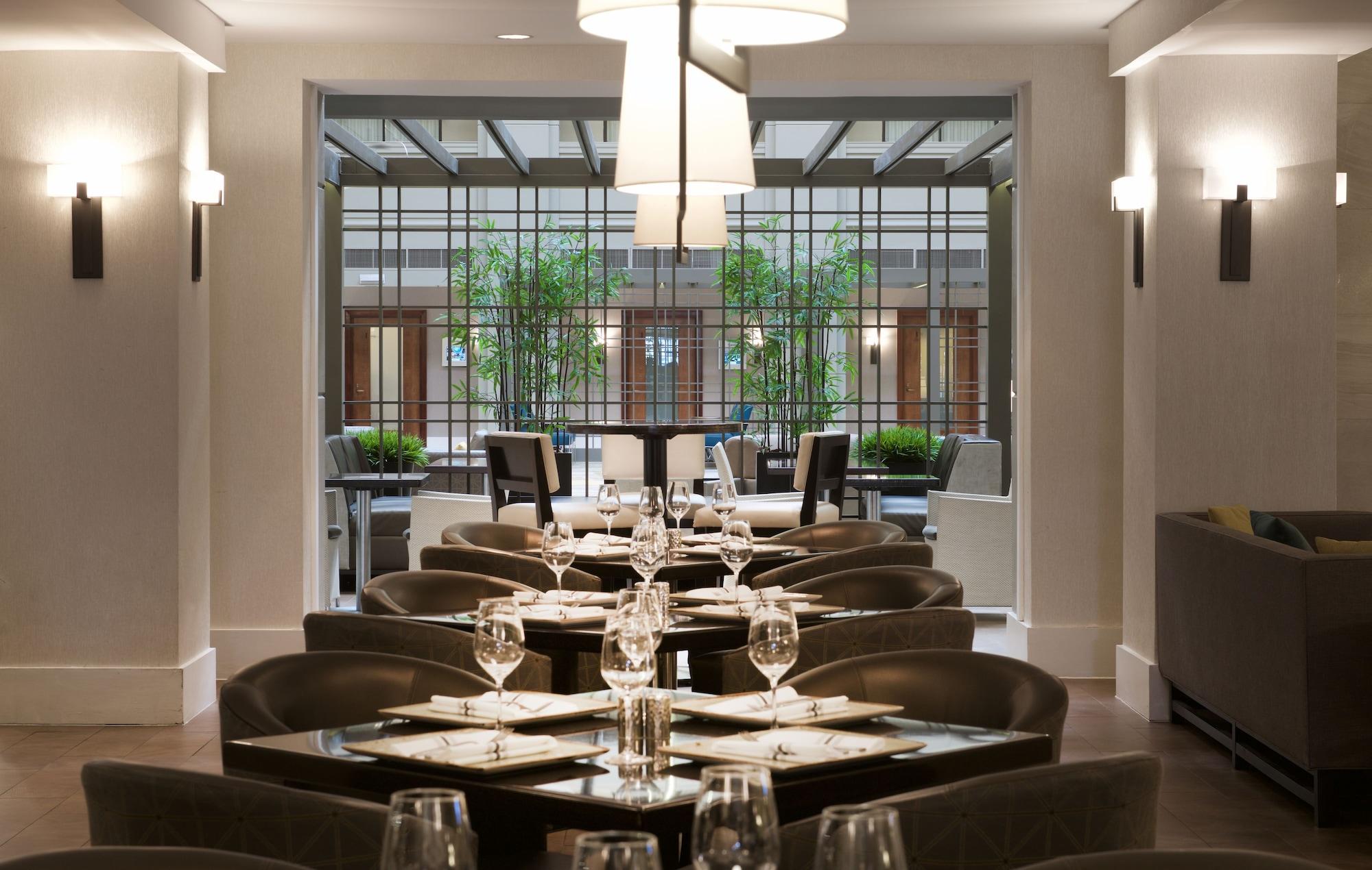 Restaurant Fairfax Marriott at Fair Oaks