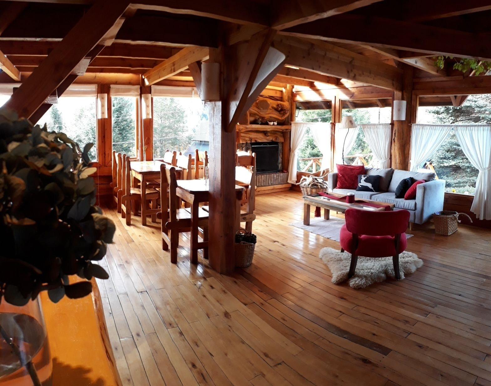 Vista Lobby Casa del Lago Villa La Angostura