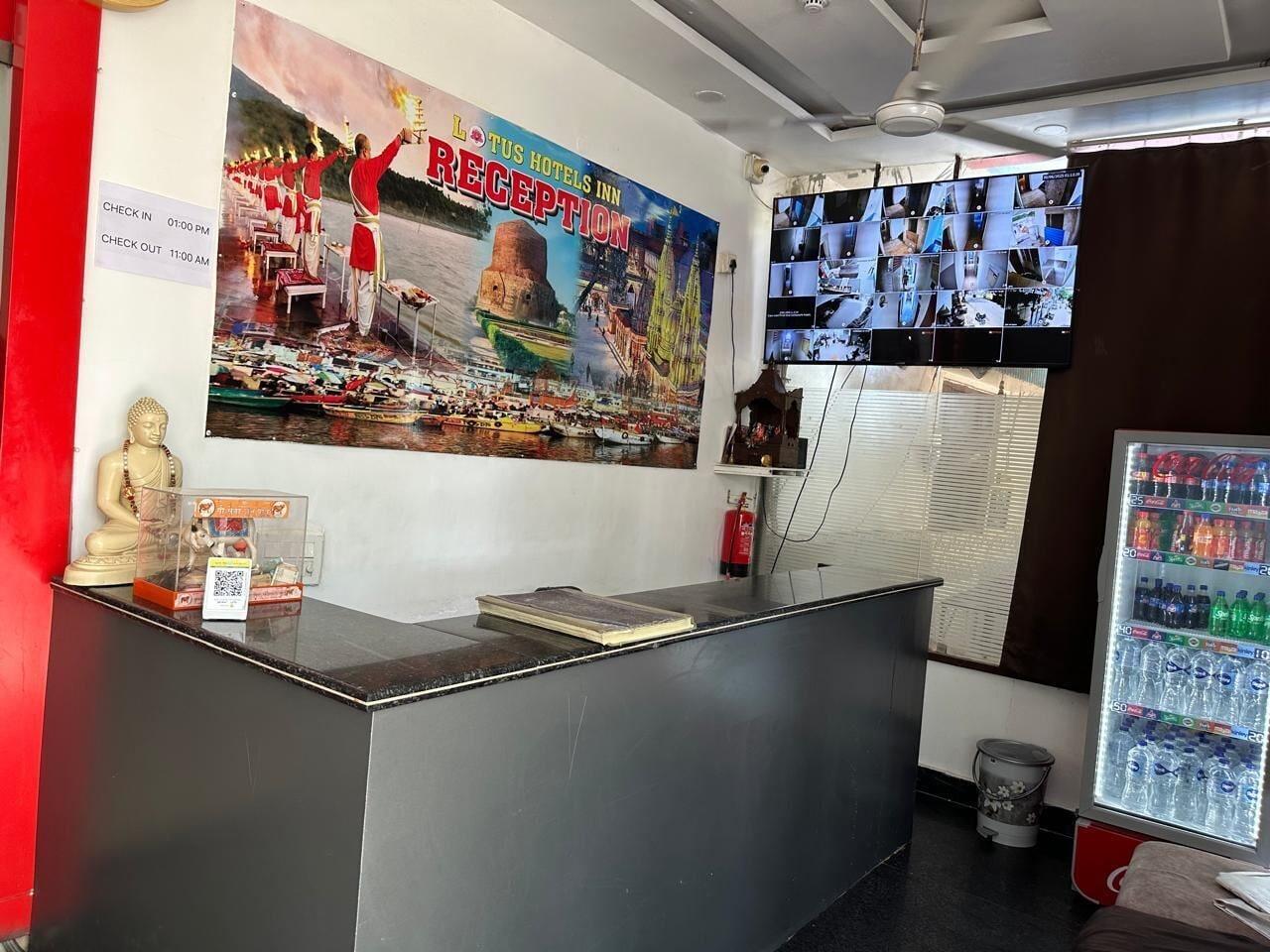 Vista Lobby Lotus Hotel Inn