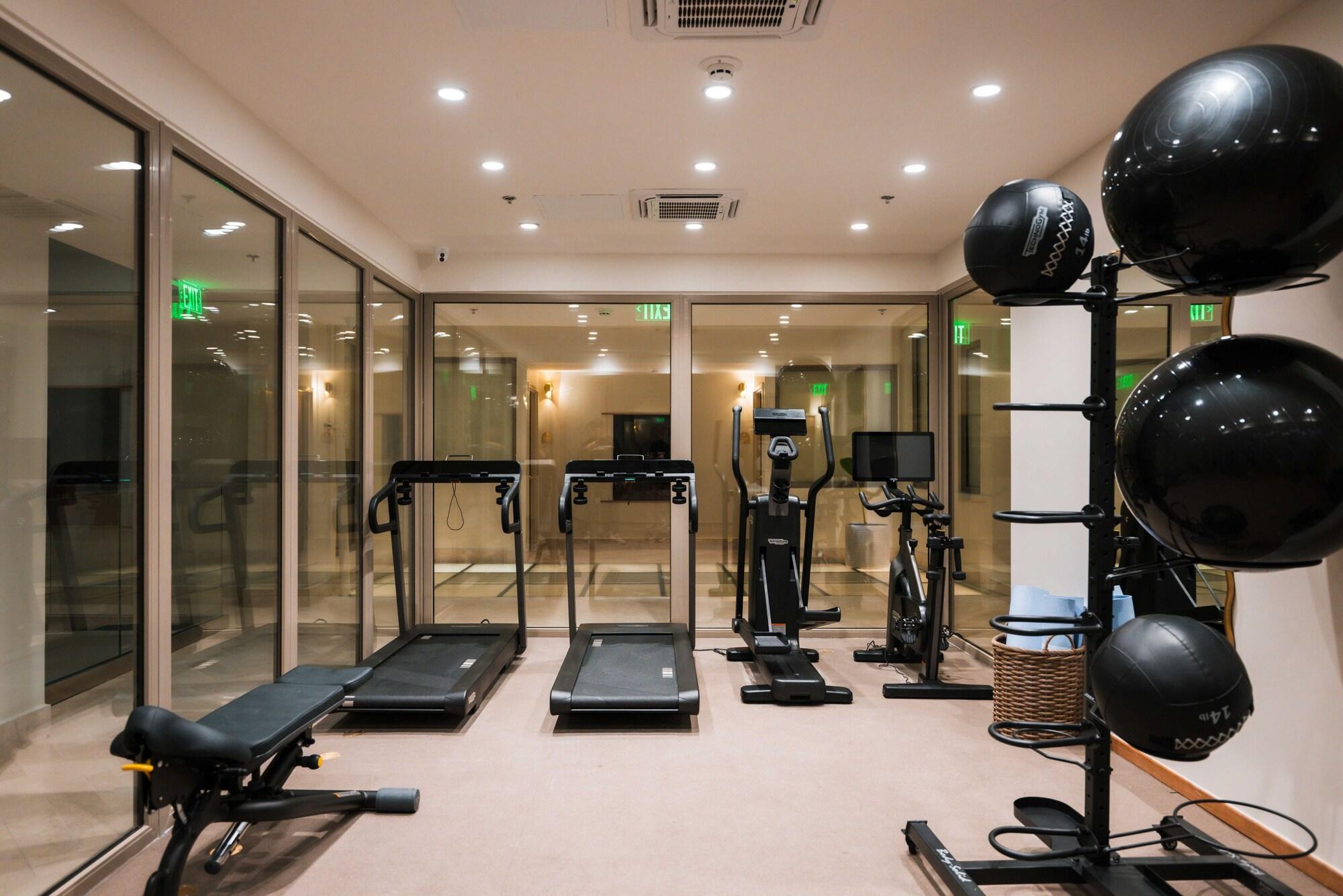 Gimnasio Alma San Juan, Puerto Rico, Autograph Collection