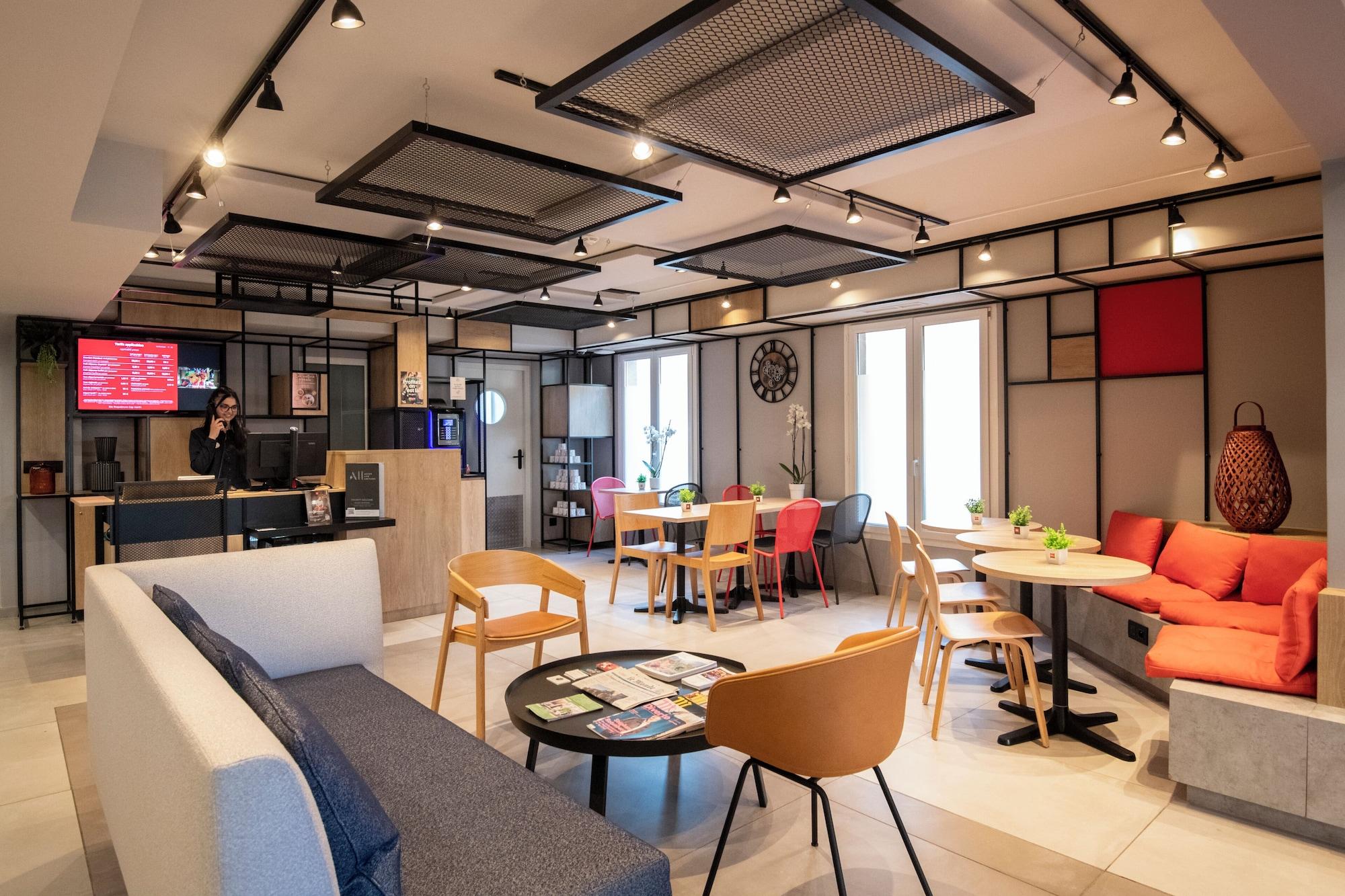 Vista Lobby Ibis Roquebrune Cap Martin Menton
