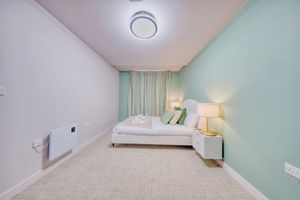 Alquiler Vacacional - Trafford Garden Stays  with Free Car Park