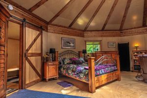 Arriendo temporal - Welcome to Willowbend a peaceful forest country retreat. Unique Yurt style cabin