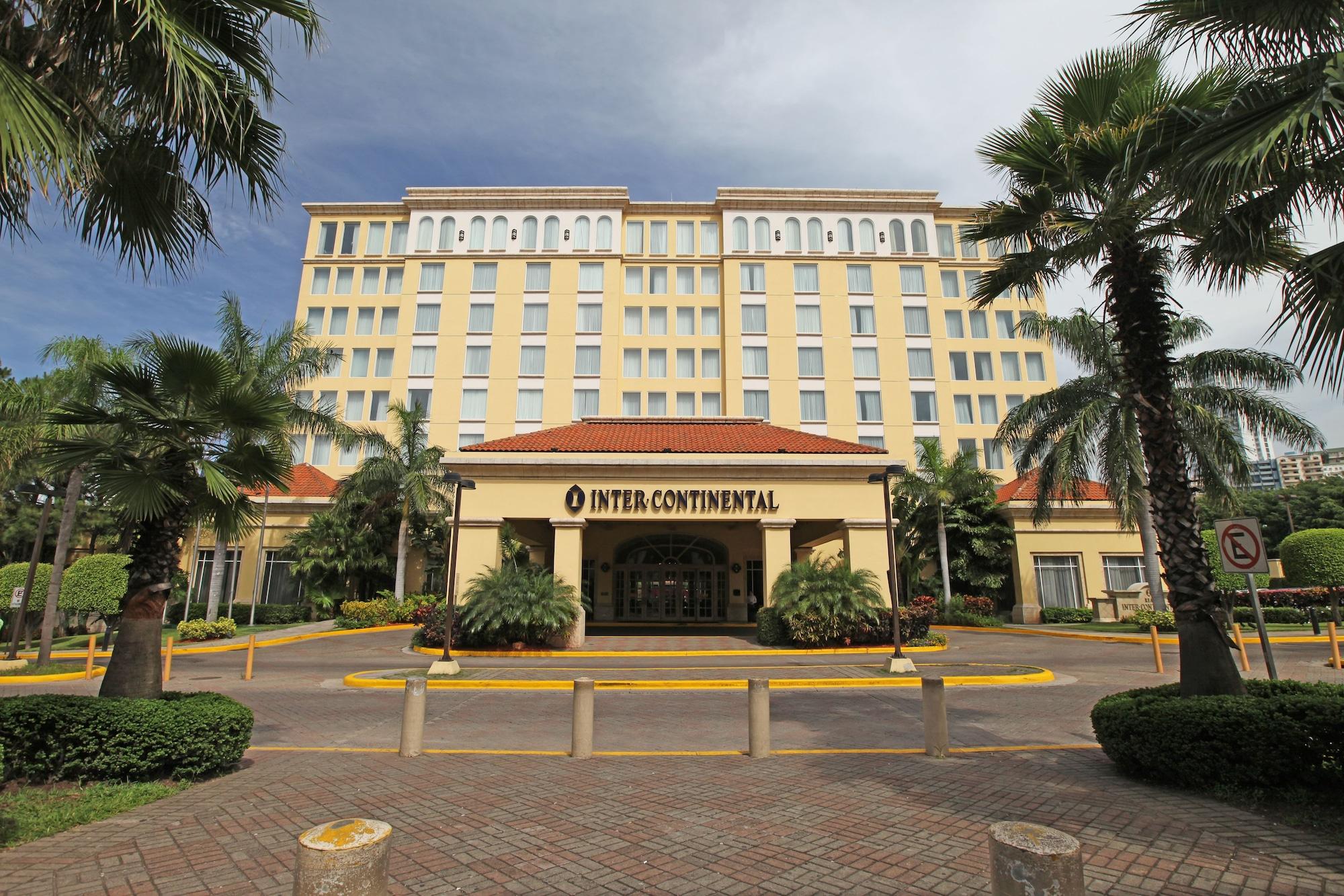 Vista Exterior InterContinental Tegucigalpa at Multiplaza Mall
