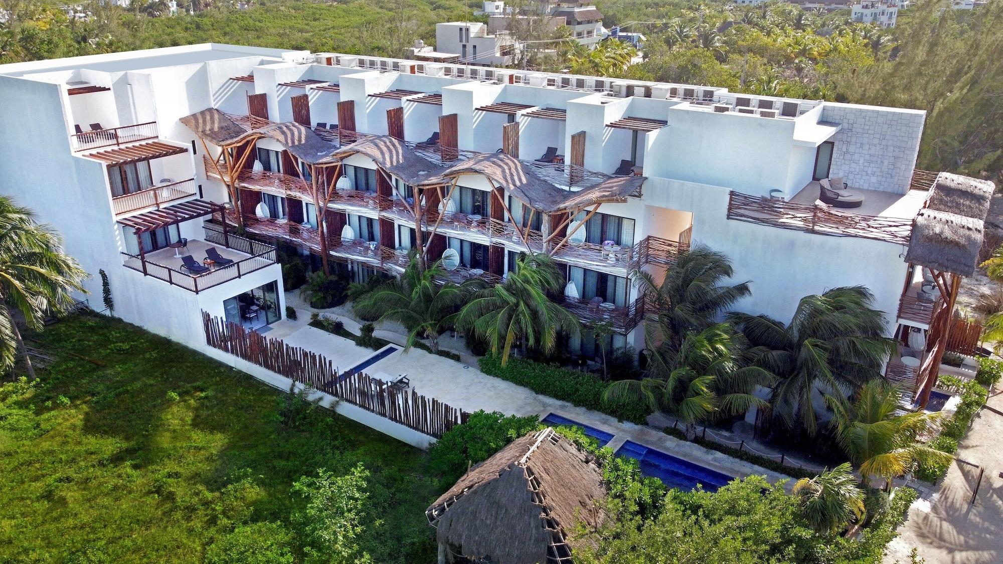 Vista Exterior Mystique Holbox by Royalton, A Tribute Portfolio Resort