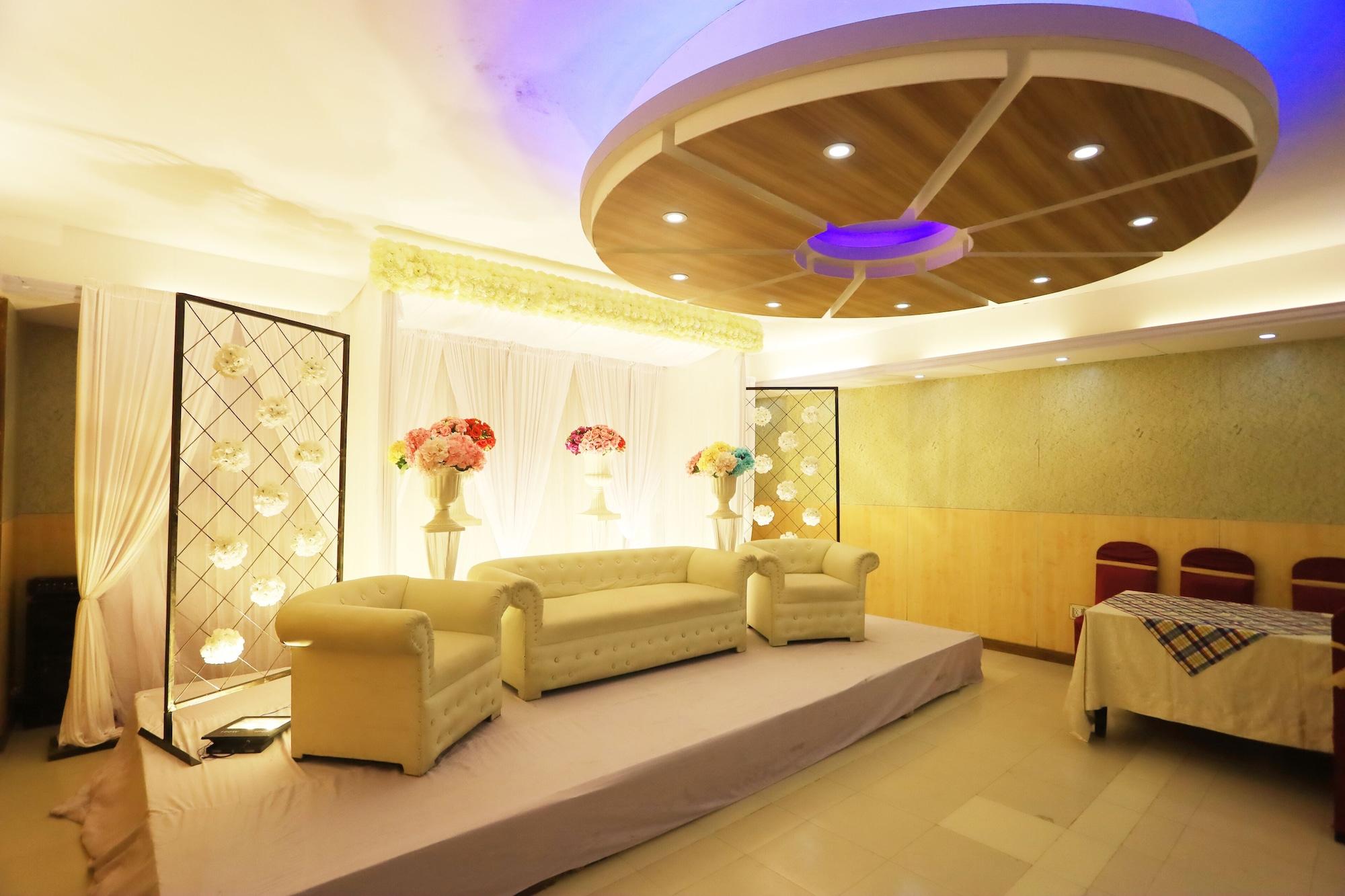 Vista Lobby Britannia Hotel