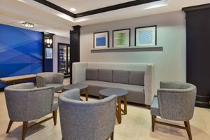 Alojamiento - Holiday Inn Express & Suites Warminster - Horsham by IHG