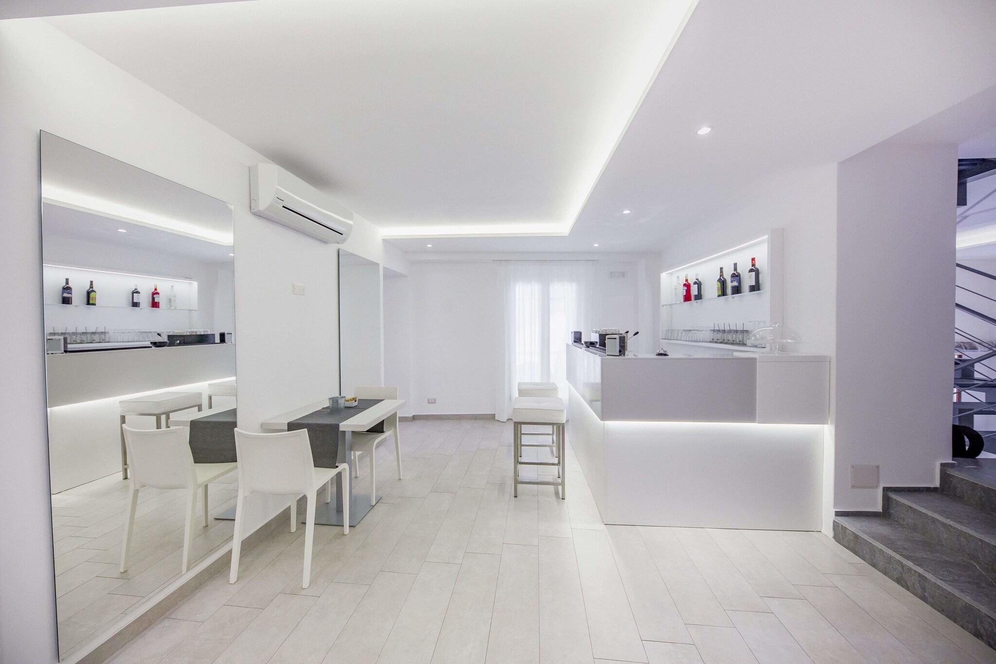 Bar/Salón Ossuna bay hotel boutique