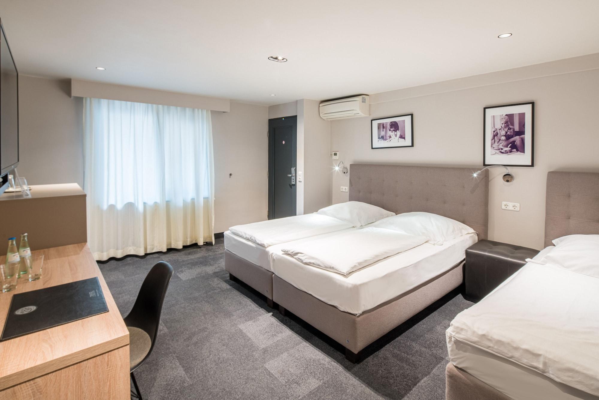 Habitación Hotel Cult