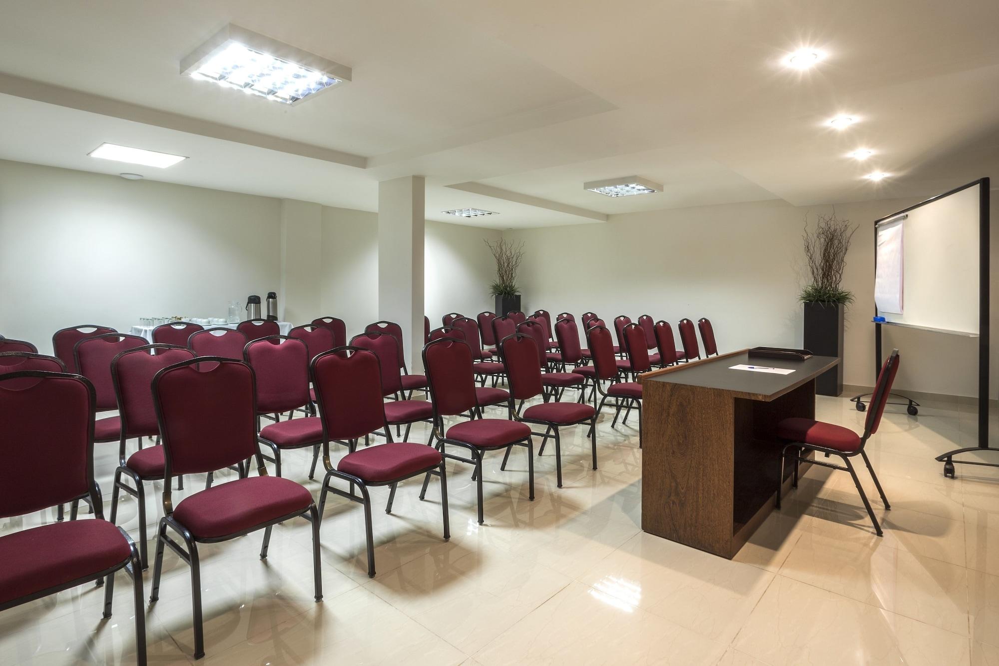 Sala de Reuniones Sia Park Executive Hotel