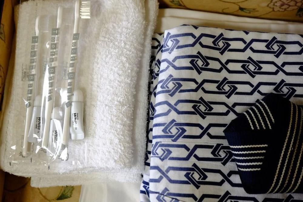 Set de Habitación Guest House Kikuya