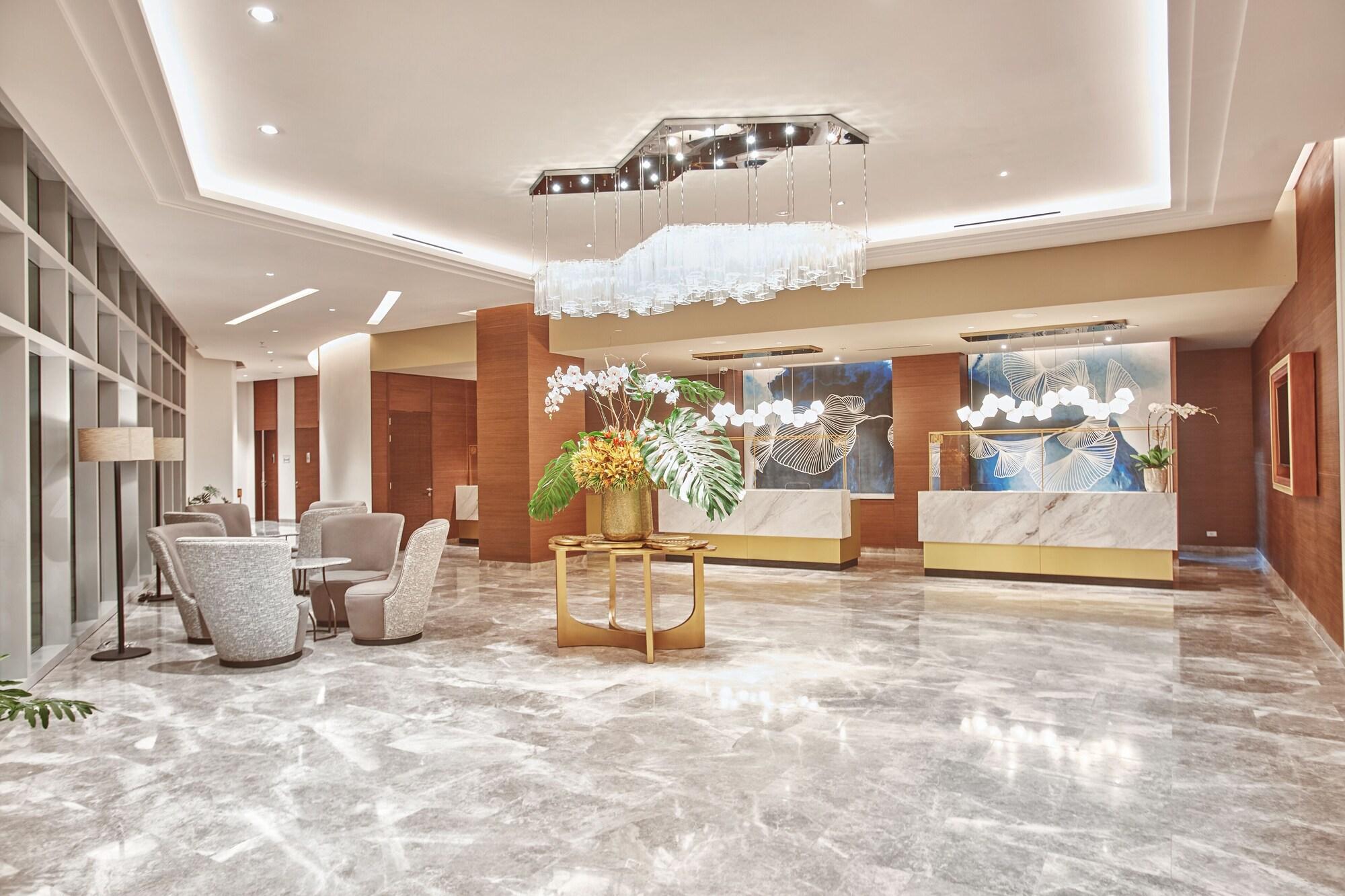 Vista Lobby Kingsford Hotel Manila