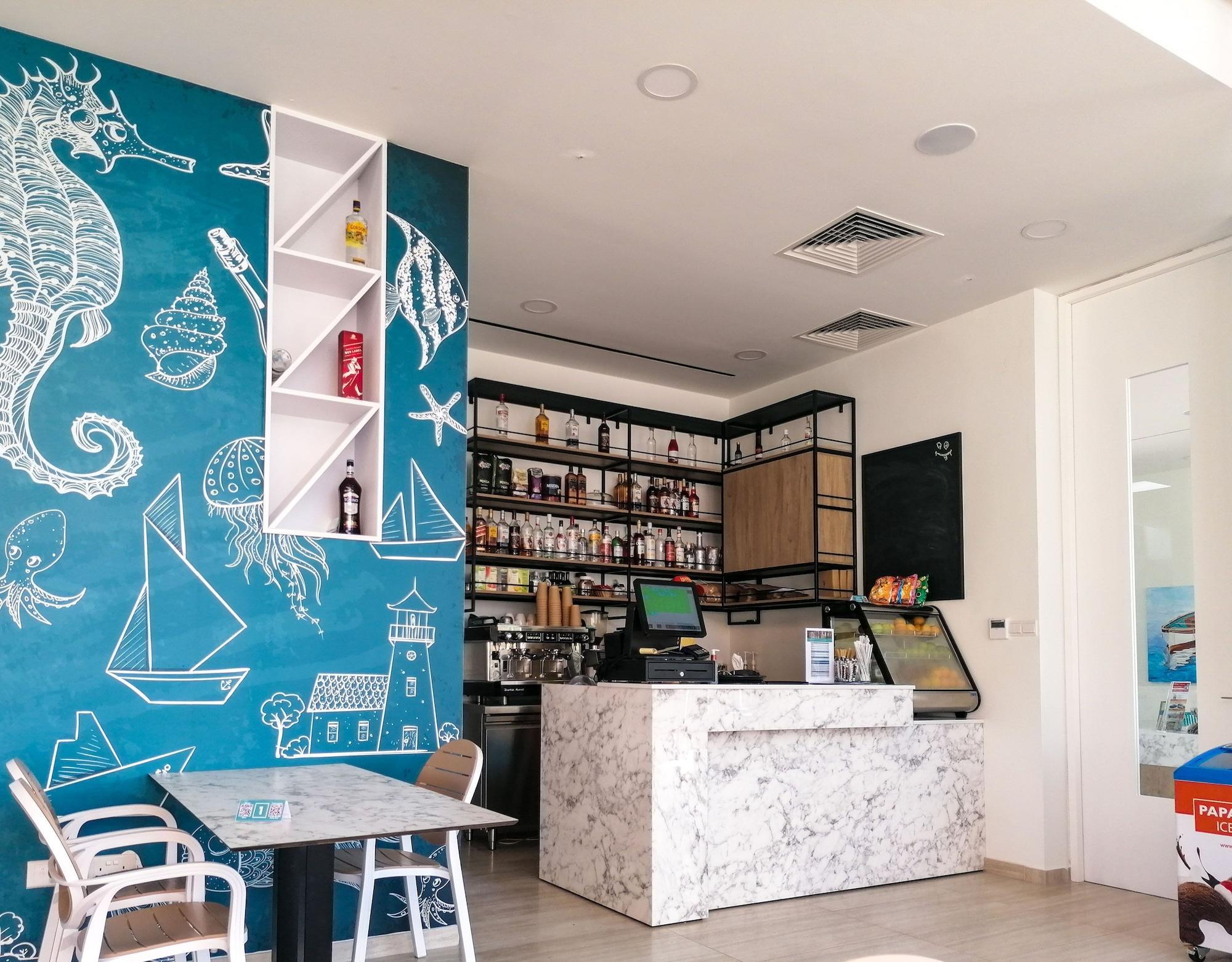 Restaurant Atlantis Gardens Apartments & Villas