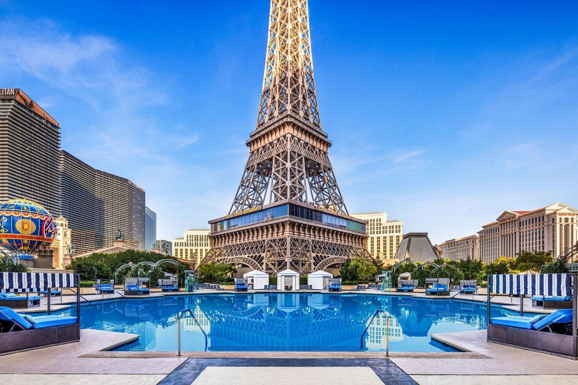 Vista Piscina Paris Las Vegas Resort & Casino