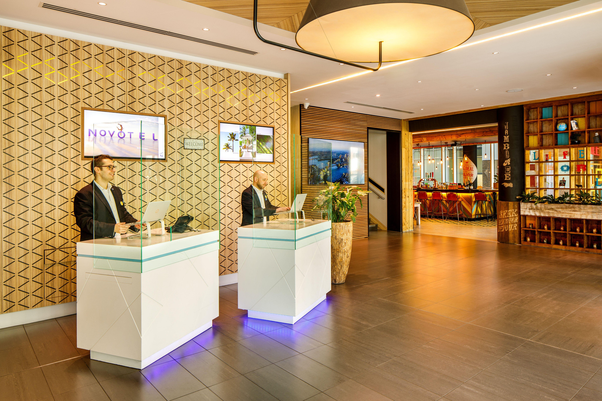 Vista Lobby Novotel London Blackfriars