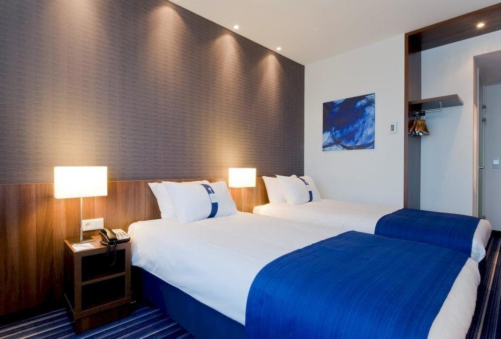 Varios Holiday Inn Express Amsterdam Schiphol