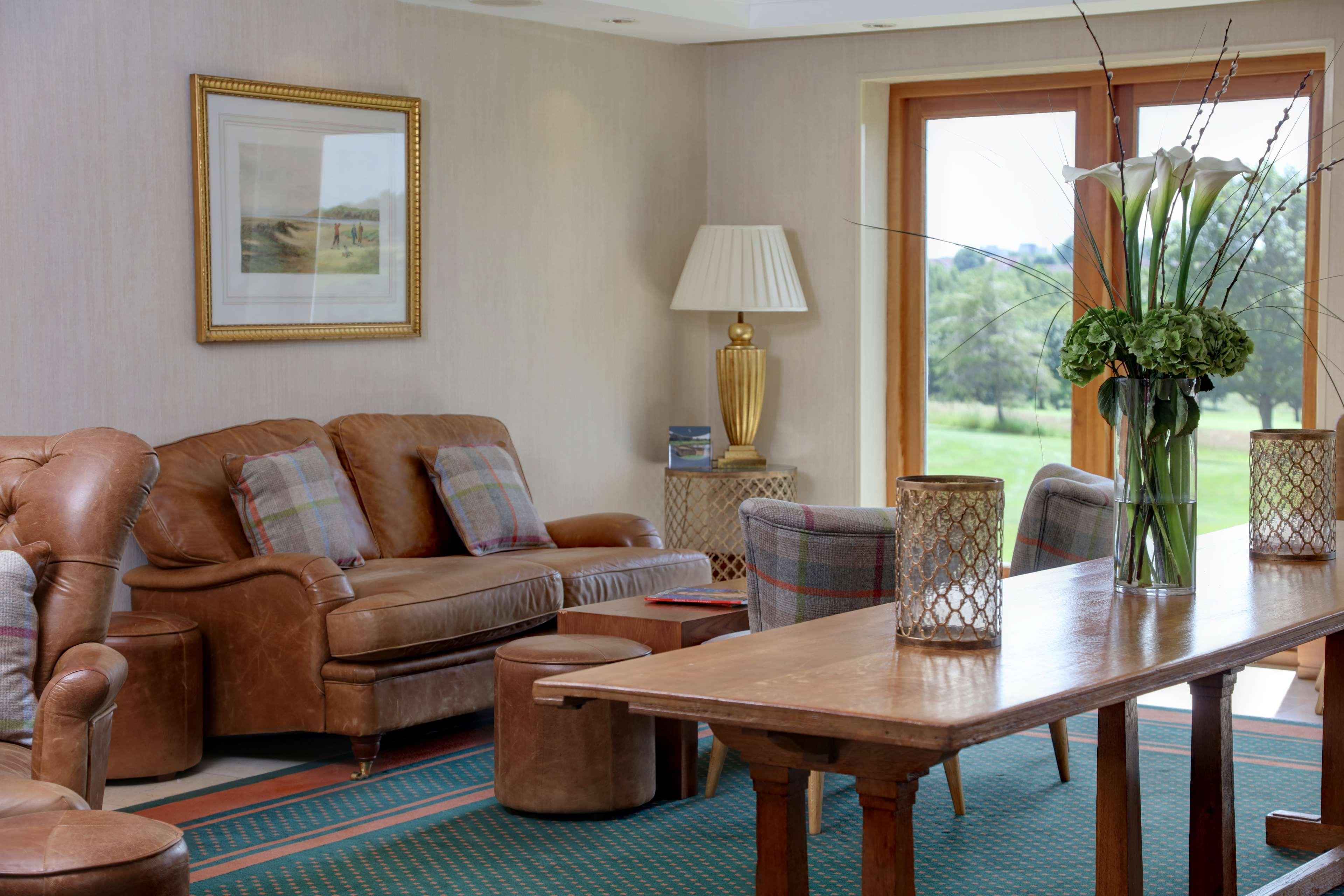 Vista Lobby Windmill Village Hotel, Golf Club & Spa, BW Signature Collection