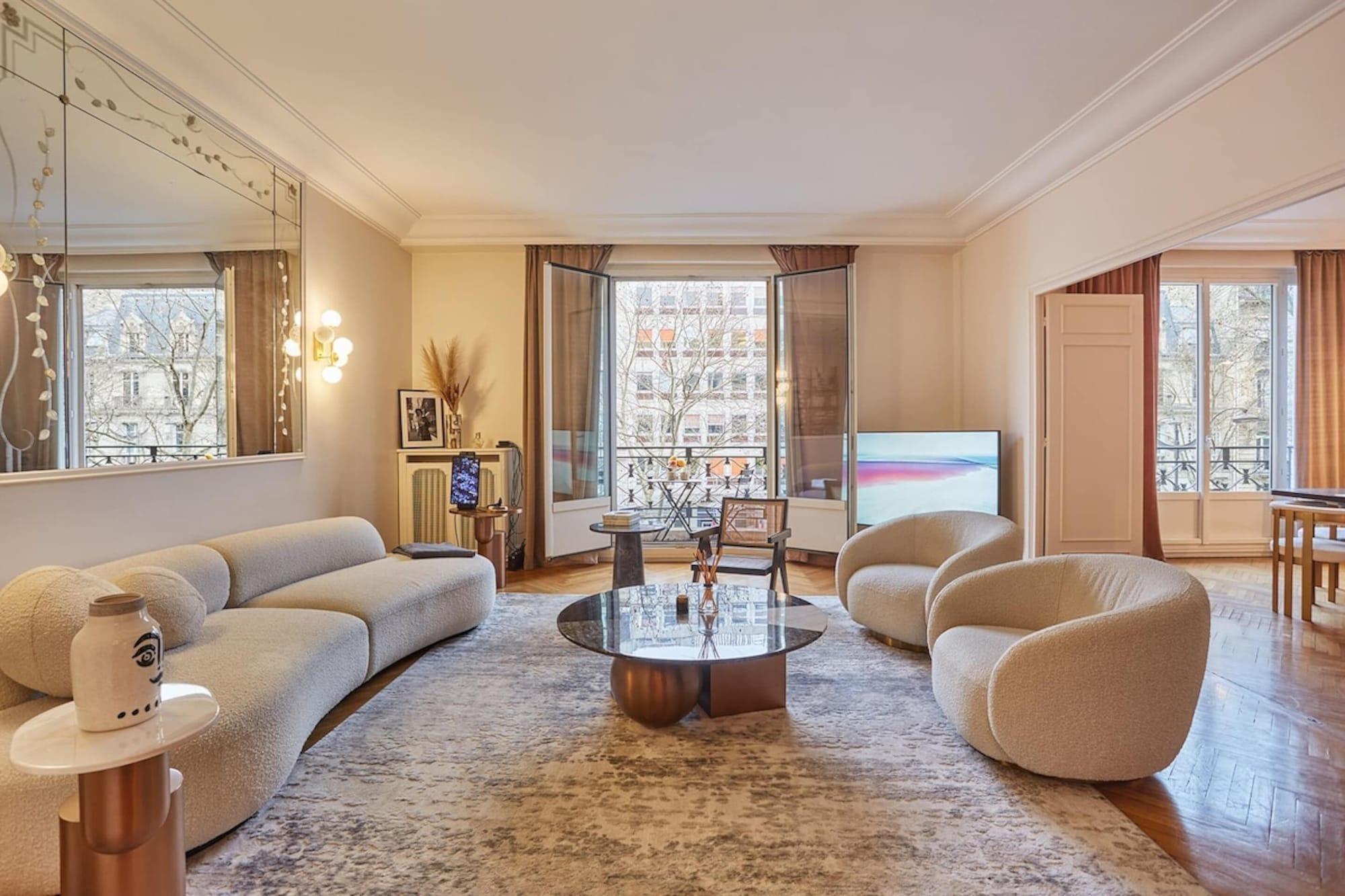 Varios Apartment Arc de Triomphe/ Champs Elysee