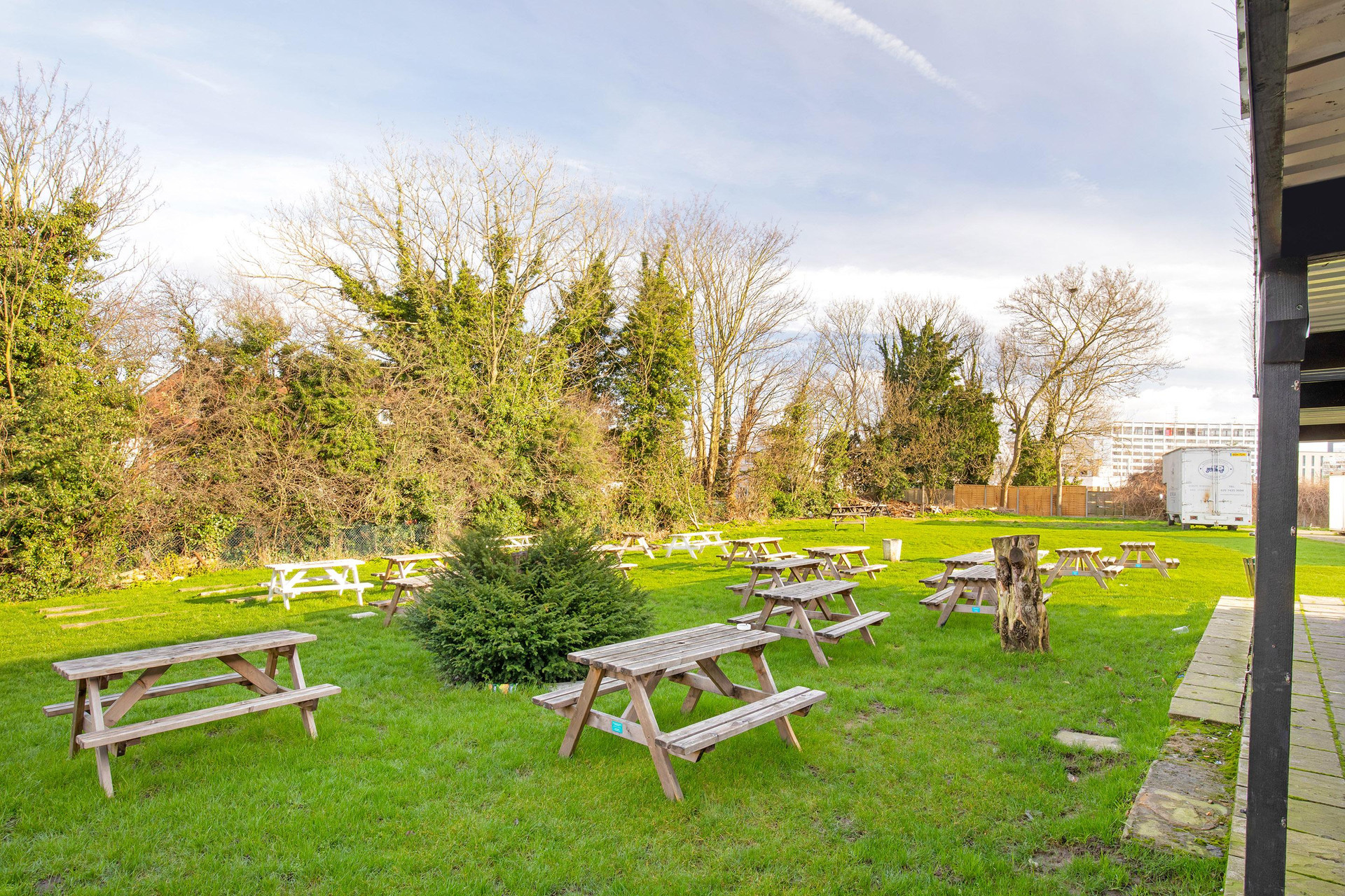 Instalaciones Recreativas OYO The Green Man Pub and Hotel
