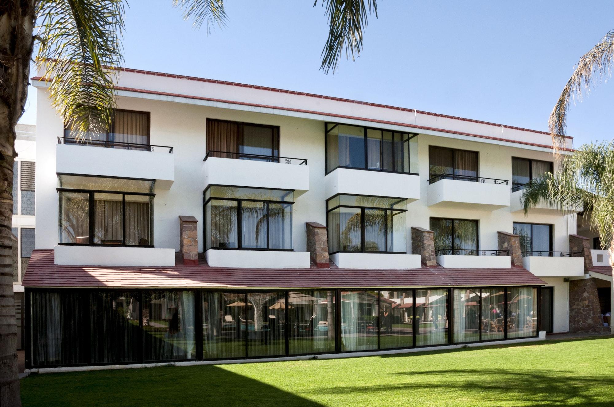 Vista Exterior Real de Minas Poliforum
