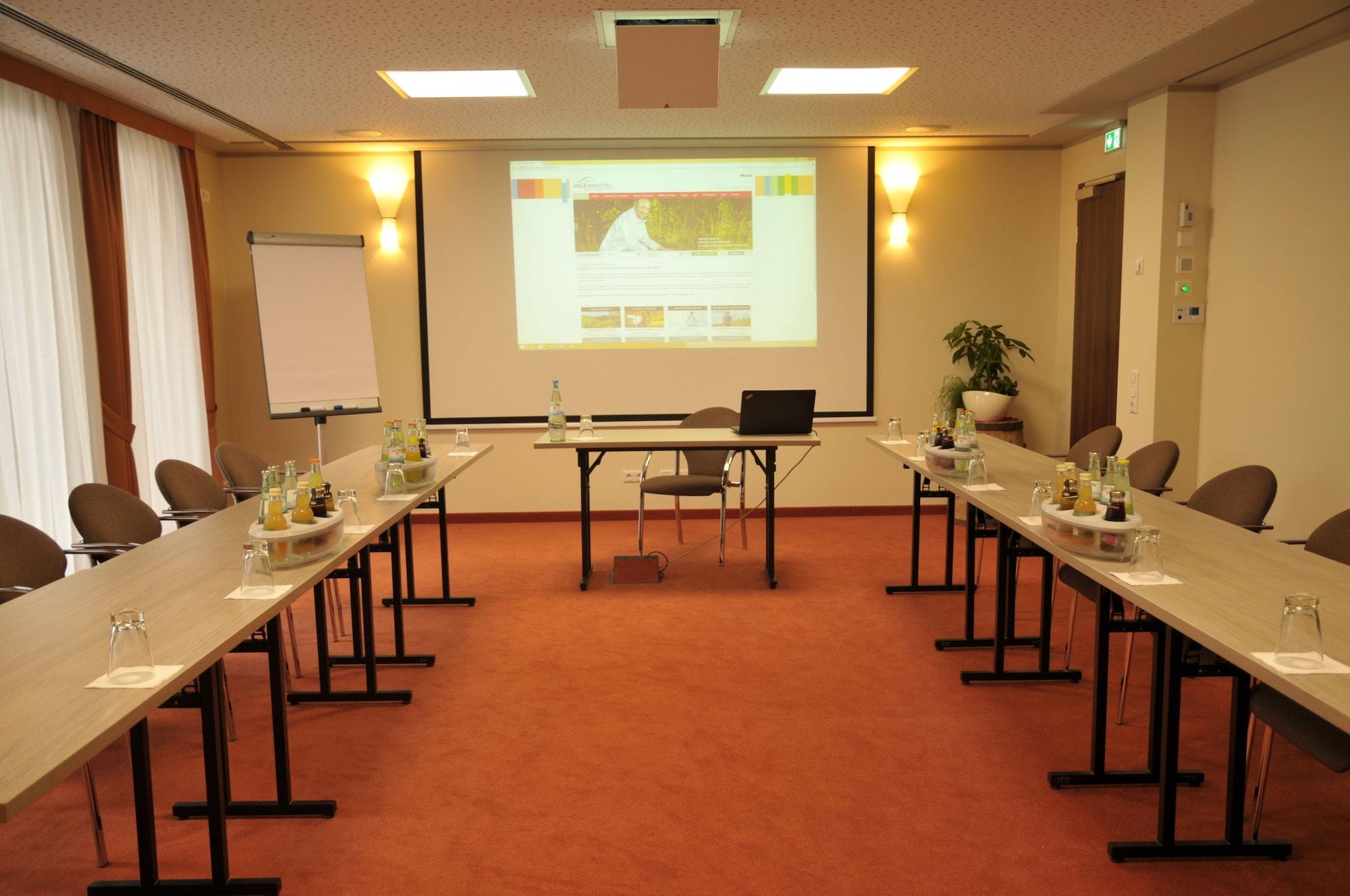 Sala de Reuniones Vulkanhotel Balance Selfness