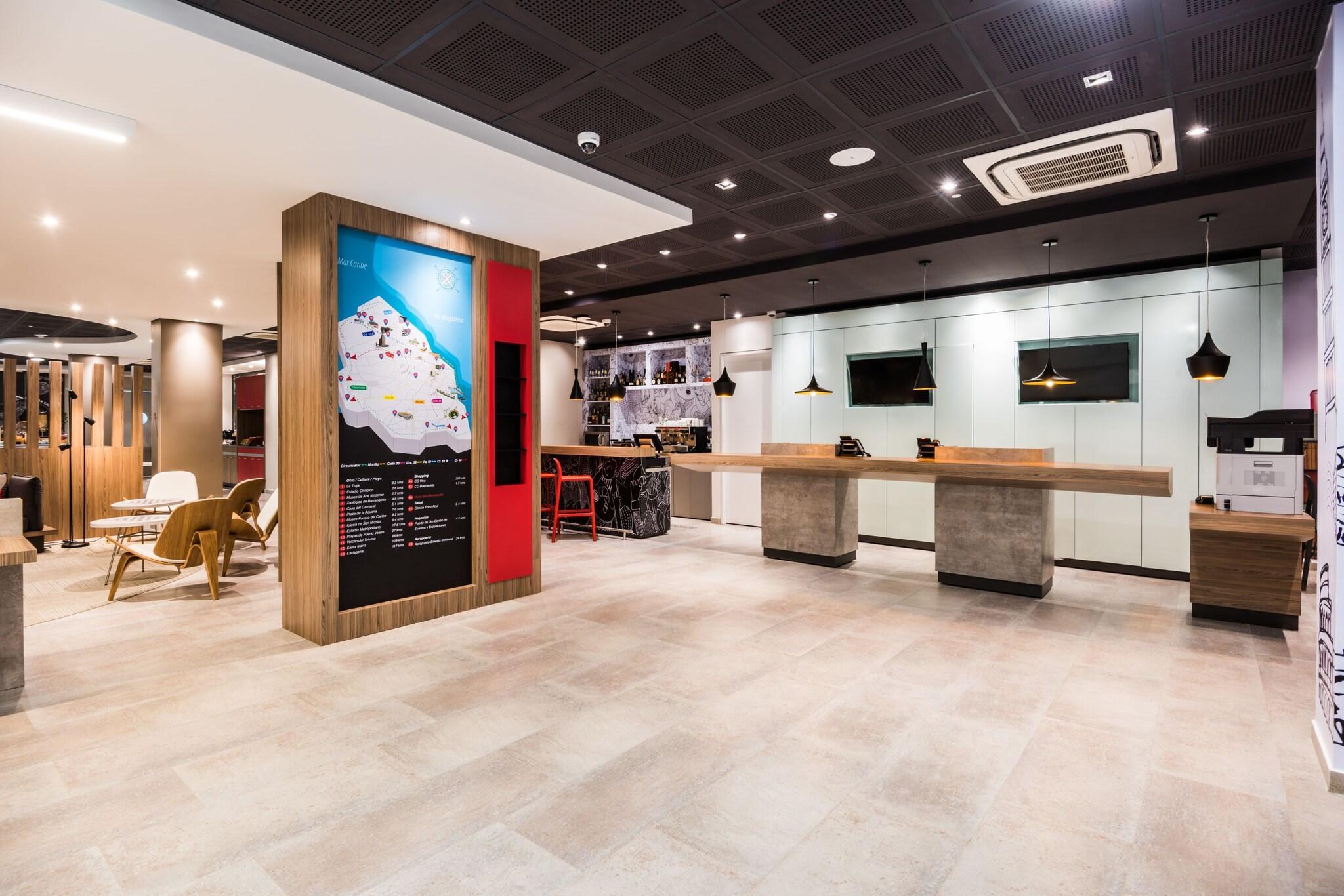 Vista Lobby ibis Barranquilla