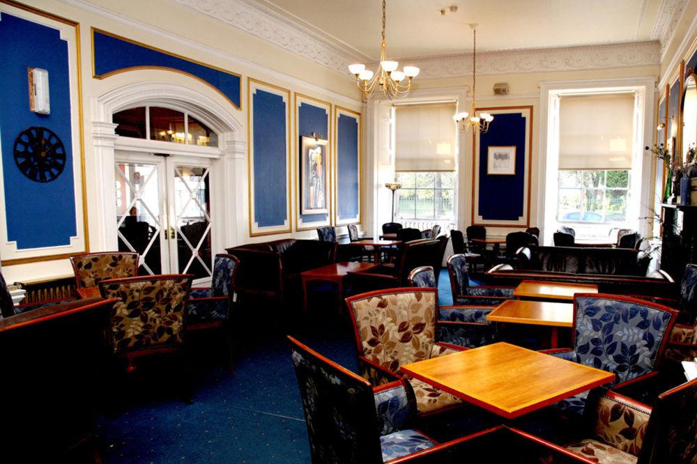 Tontine Hotel by null