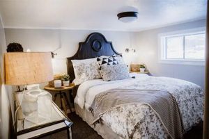 Alquiler Vacacional - Updated cozy farmhouse