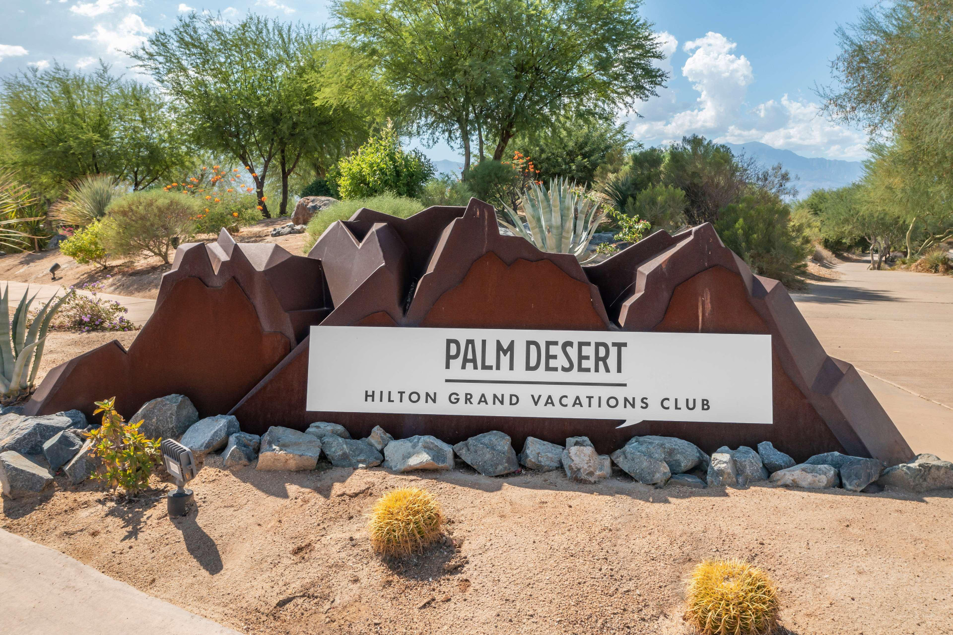 Vista Exterior Hilton Grand Vacations Club Palm Desert