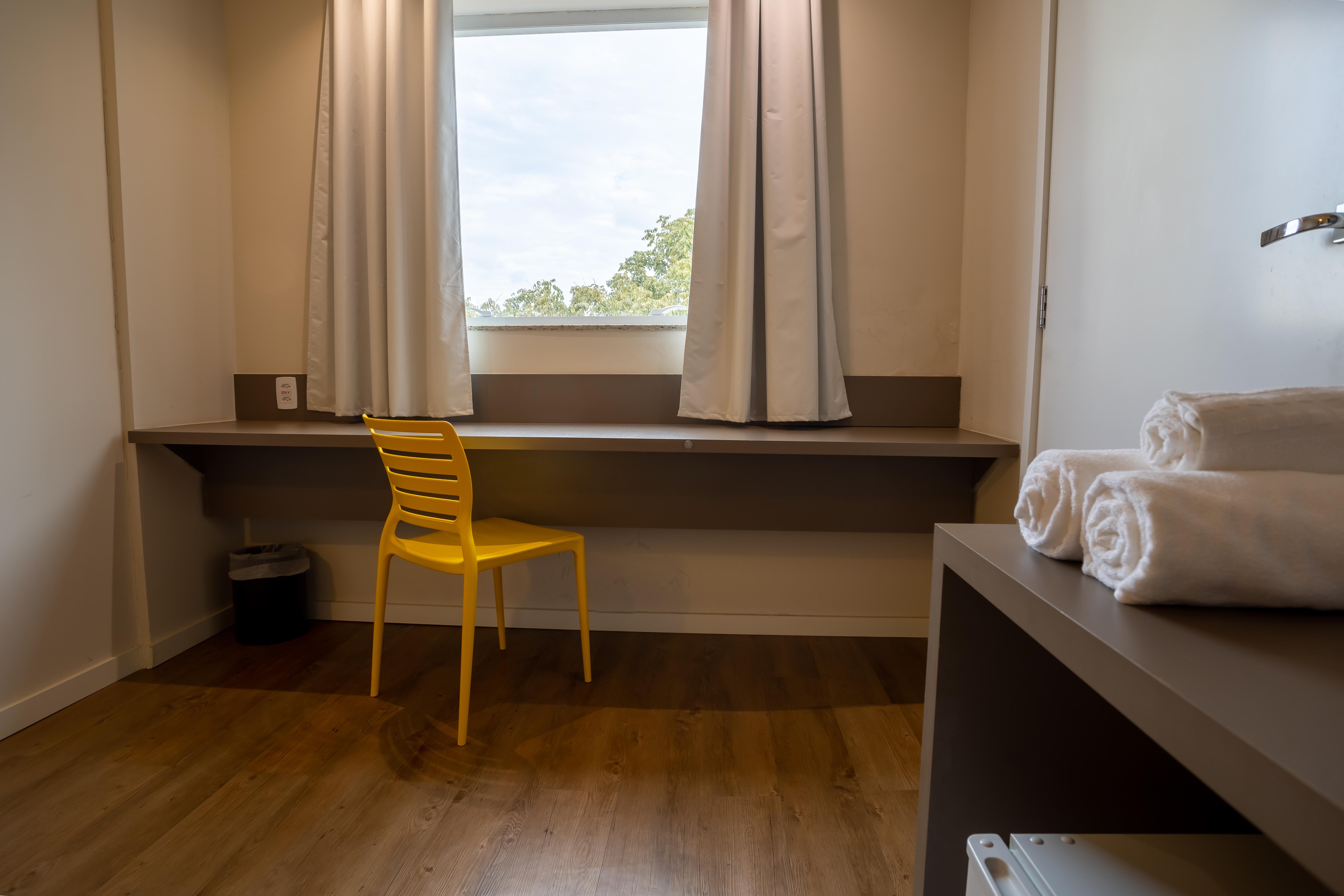 Equipamiento de Habitación Carandá Hplus Express