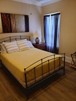 Alquiler Vacacional - Private 2 bdrm apartment in the heart of the city. Pet friendly.