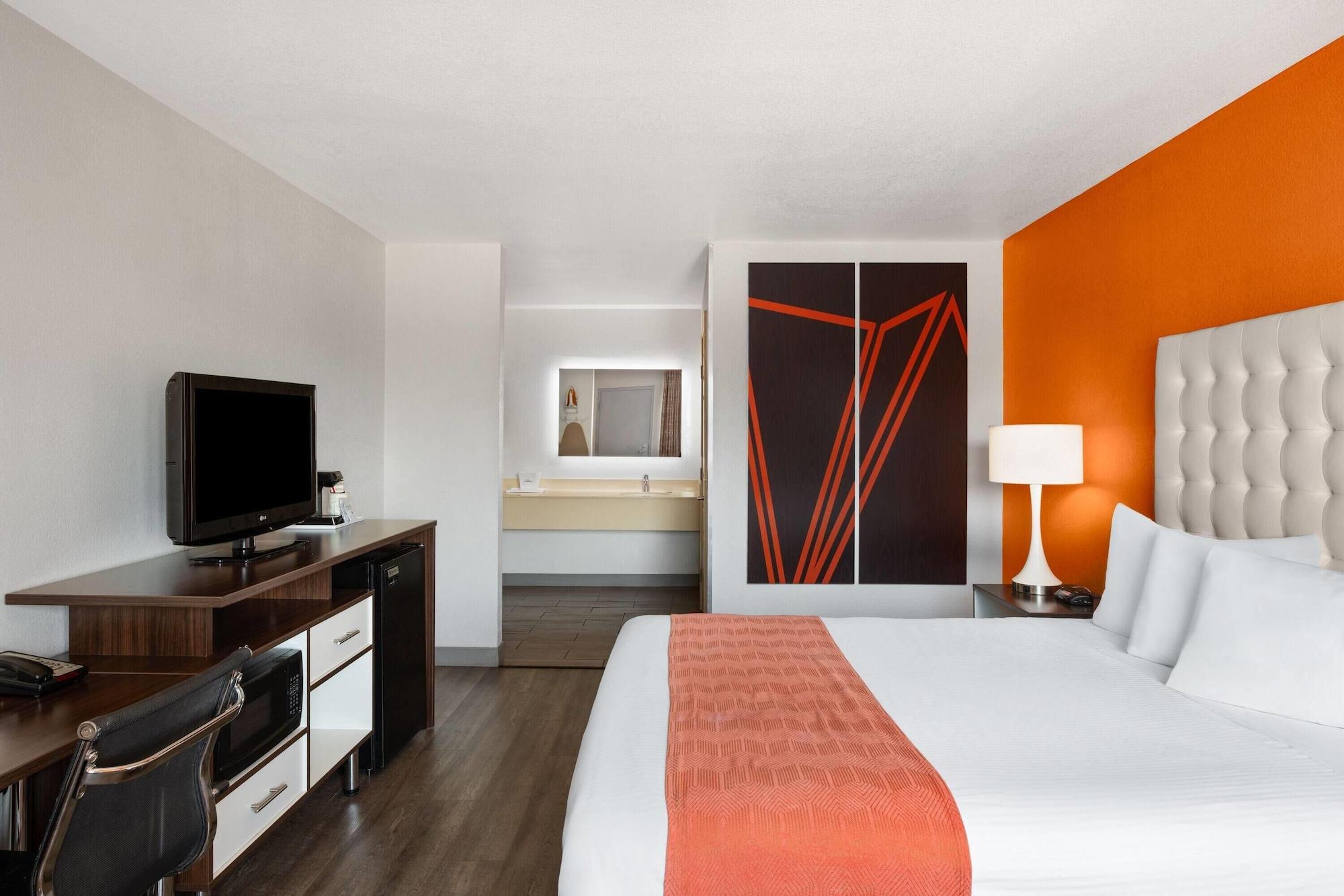 Habitación Howard Johnson by Wyndham Modesto Ceres