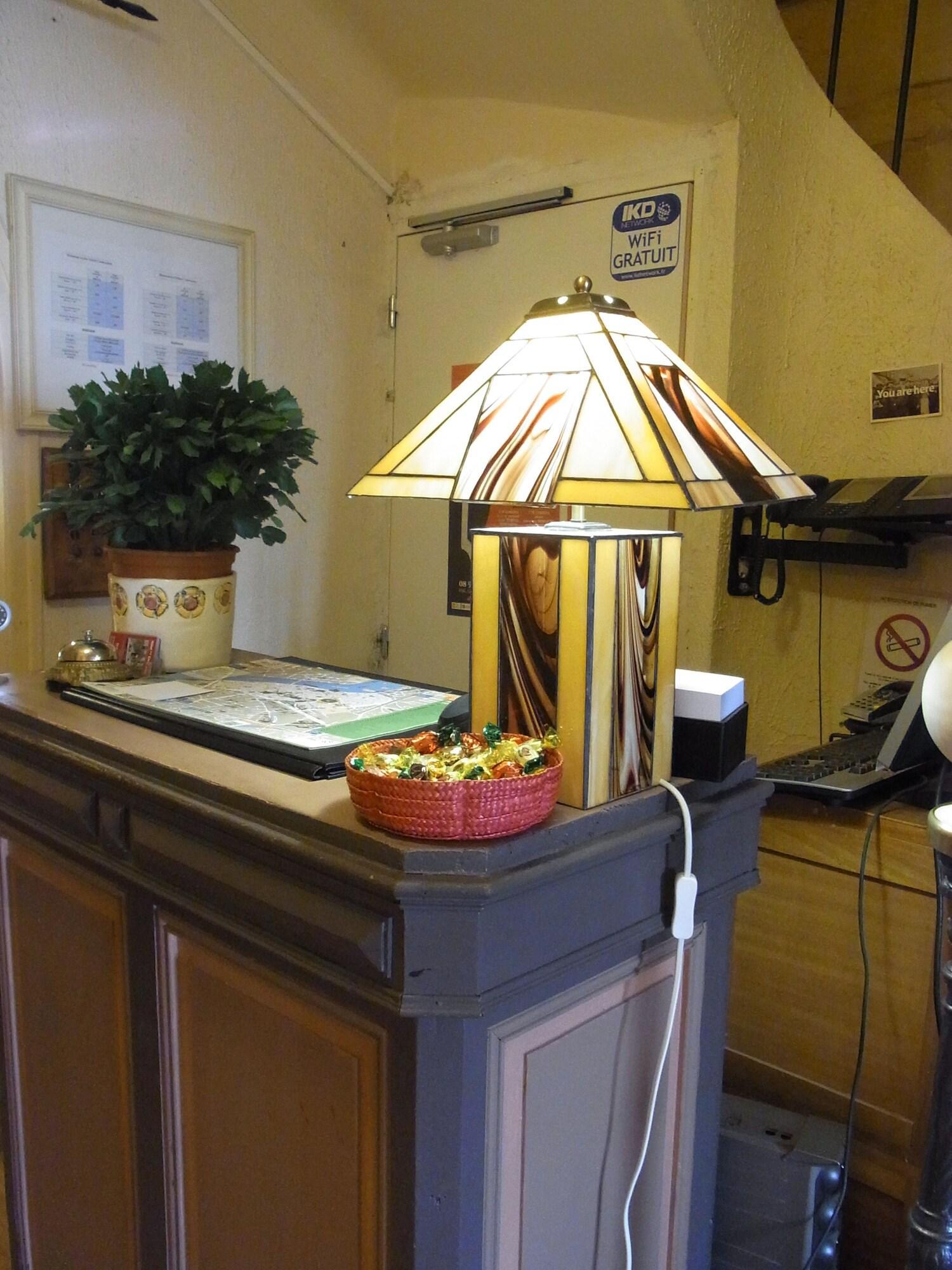 Vista Lobby Constantin