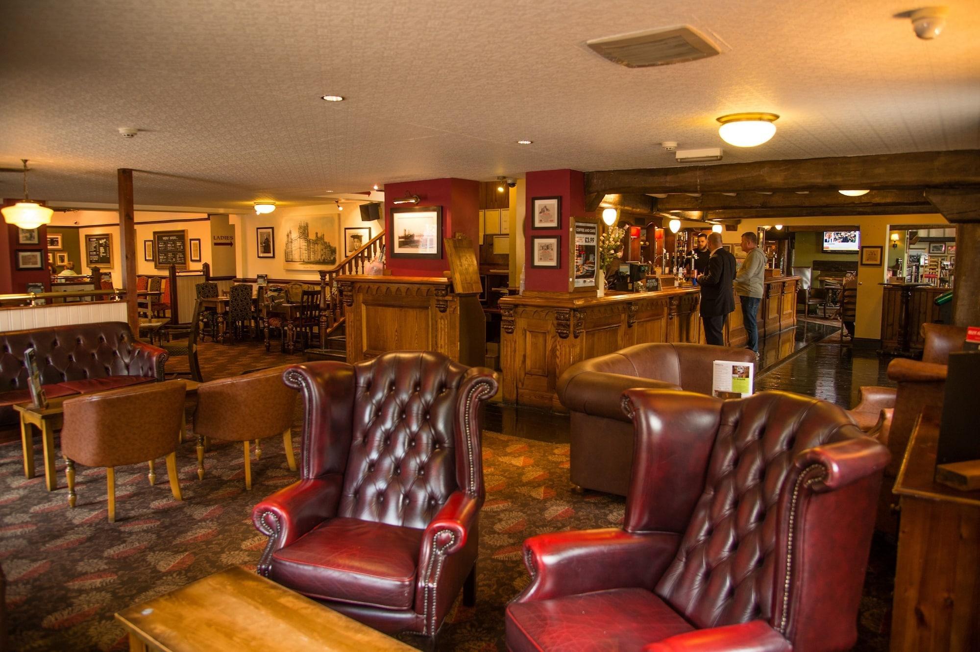Vista Lobby Twelve Knights