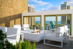 Alojamiento - Hilton Waikiki Beach Resort & Spa