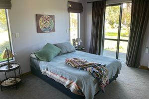 Alquiler Vacacional - Bee Wild Garden Sanctuary - Private Oasis - Entire home in Glenorchy, NZ