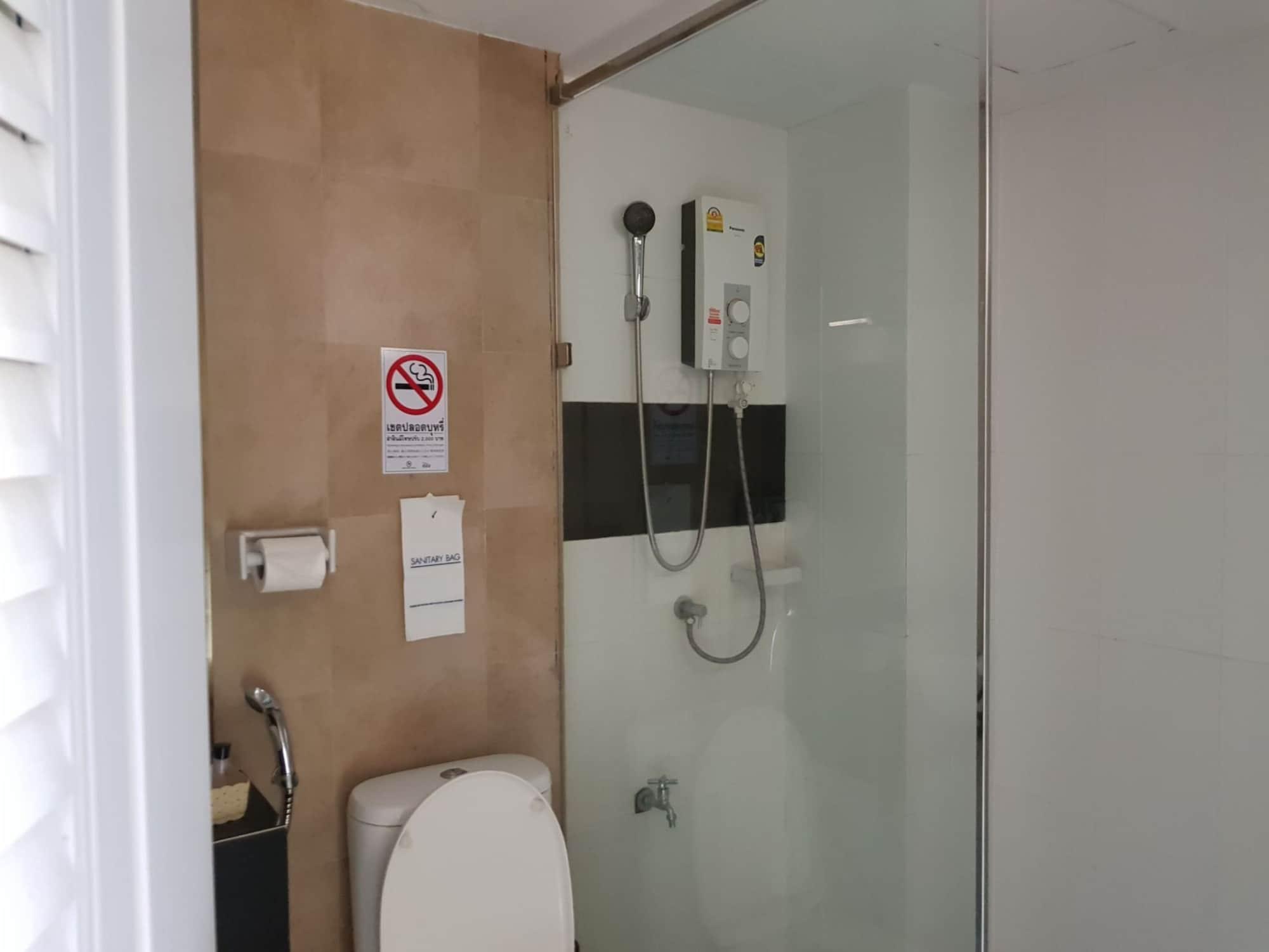 Equipamiento de Habitación Elite Residence Phitsanulok