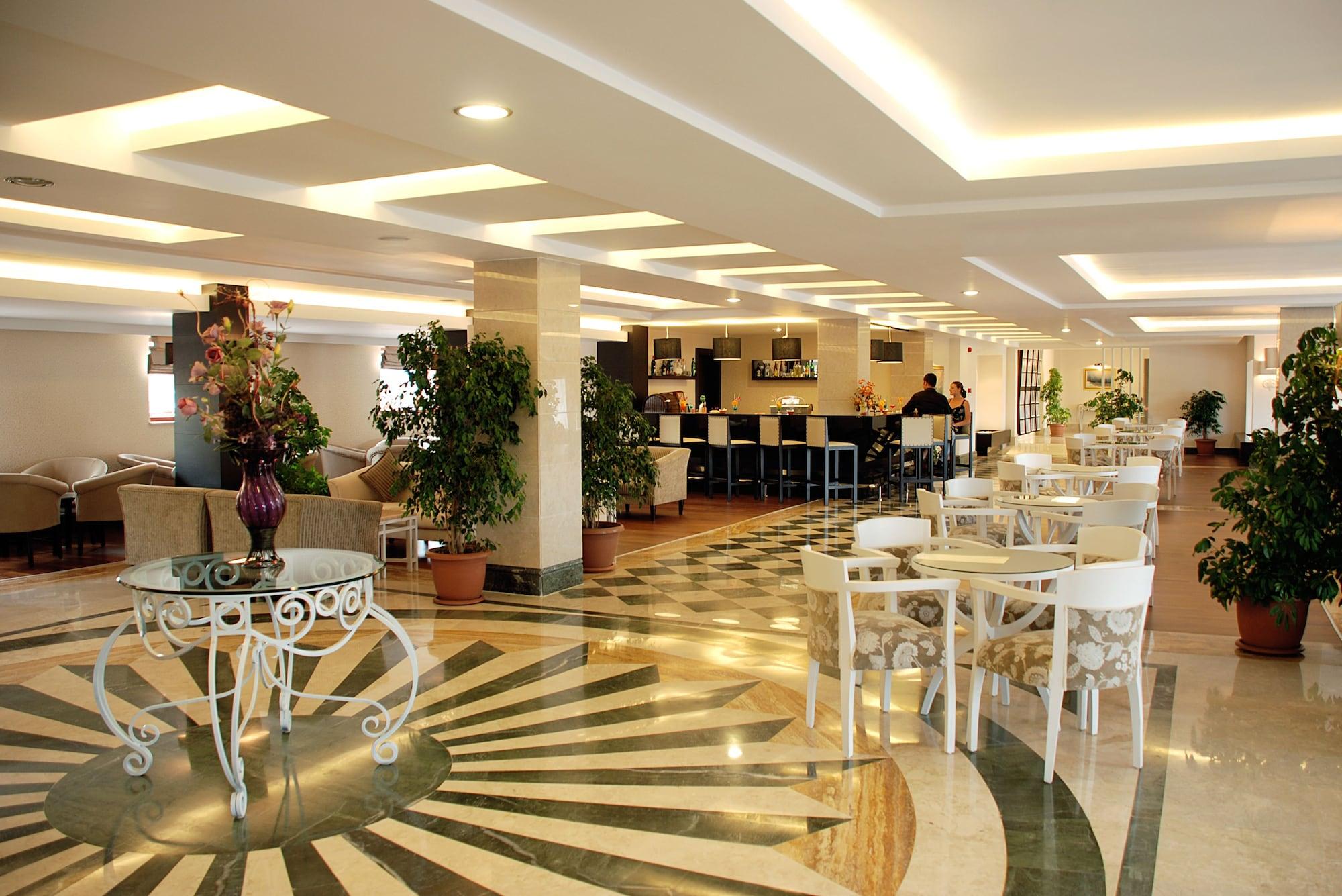 Restaurant Monachus Hotel & Spa - All Inclusive